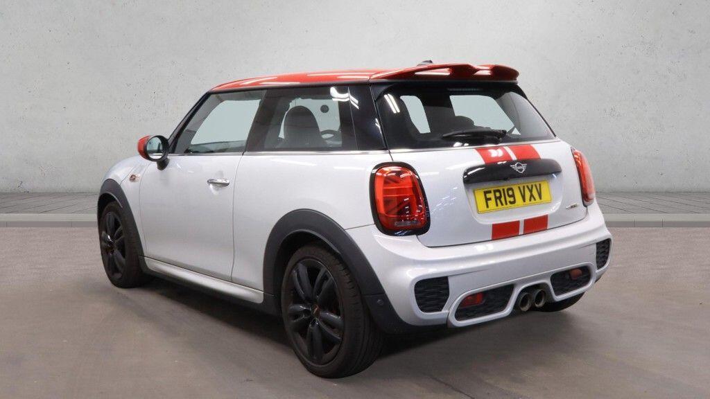 MINI Hatch - Image 6