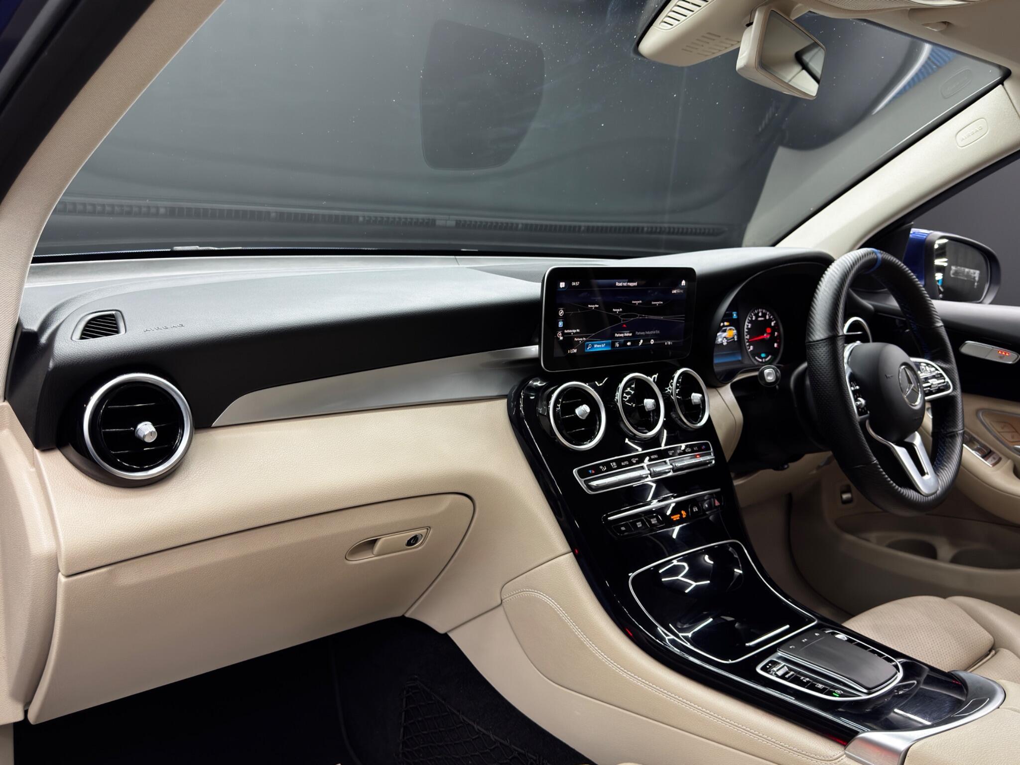Mercedes GLC - Image 11