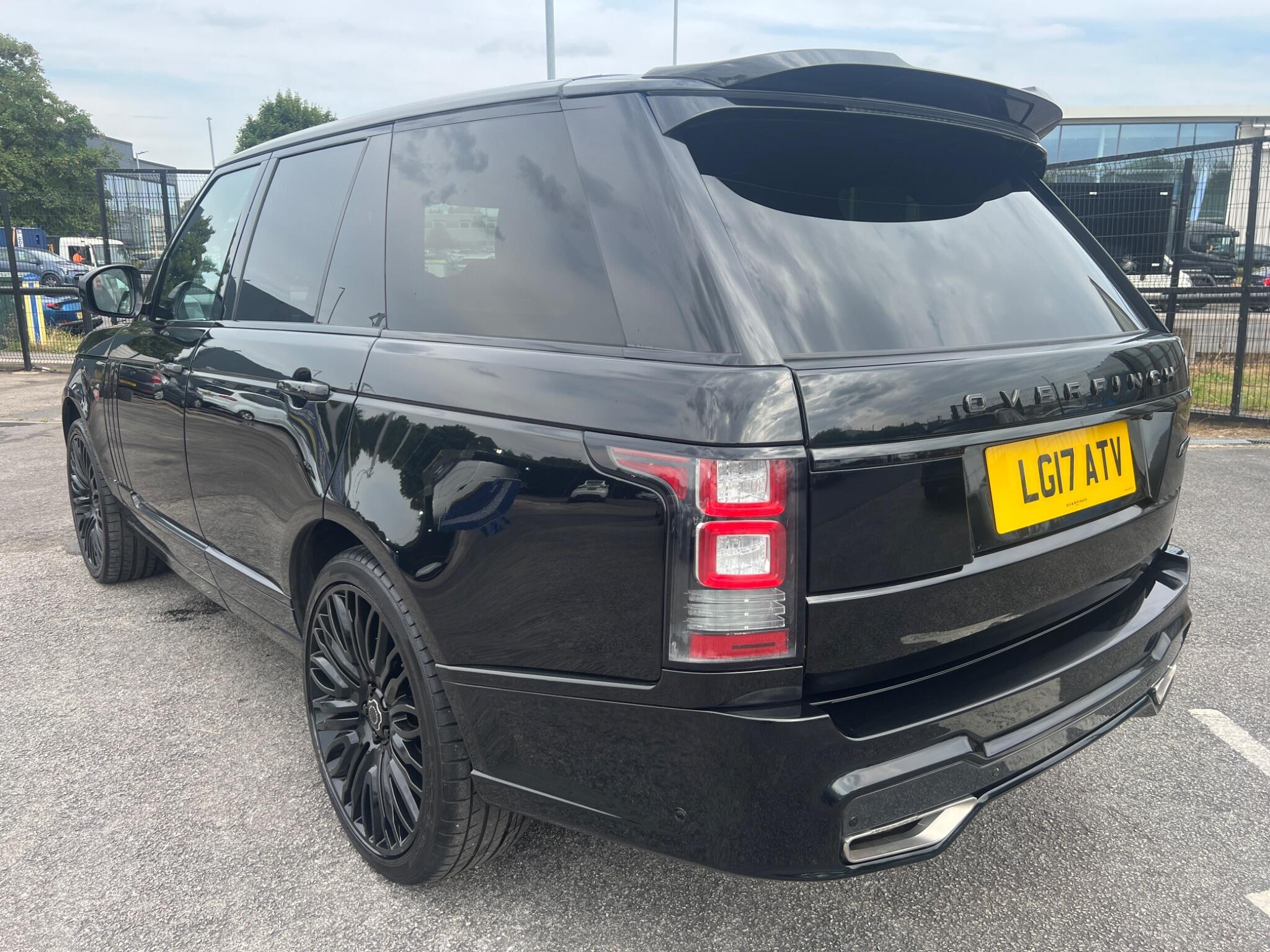 Land Rover Range Rover - Image 7