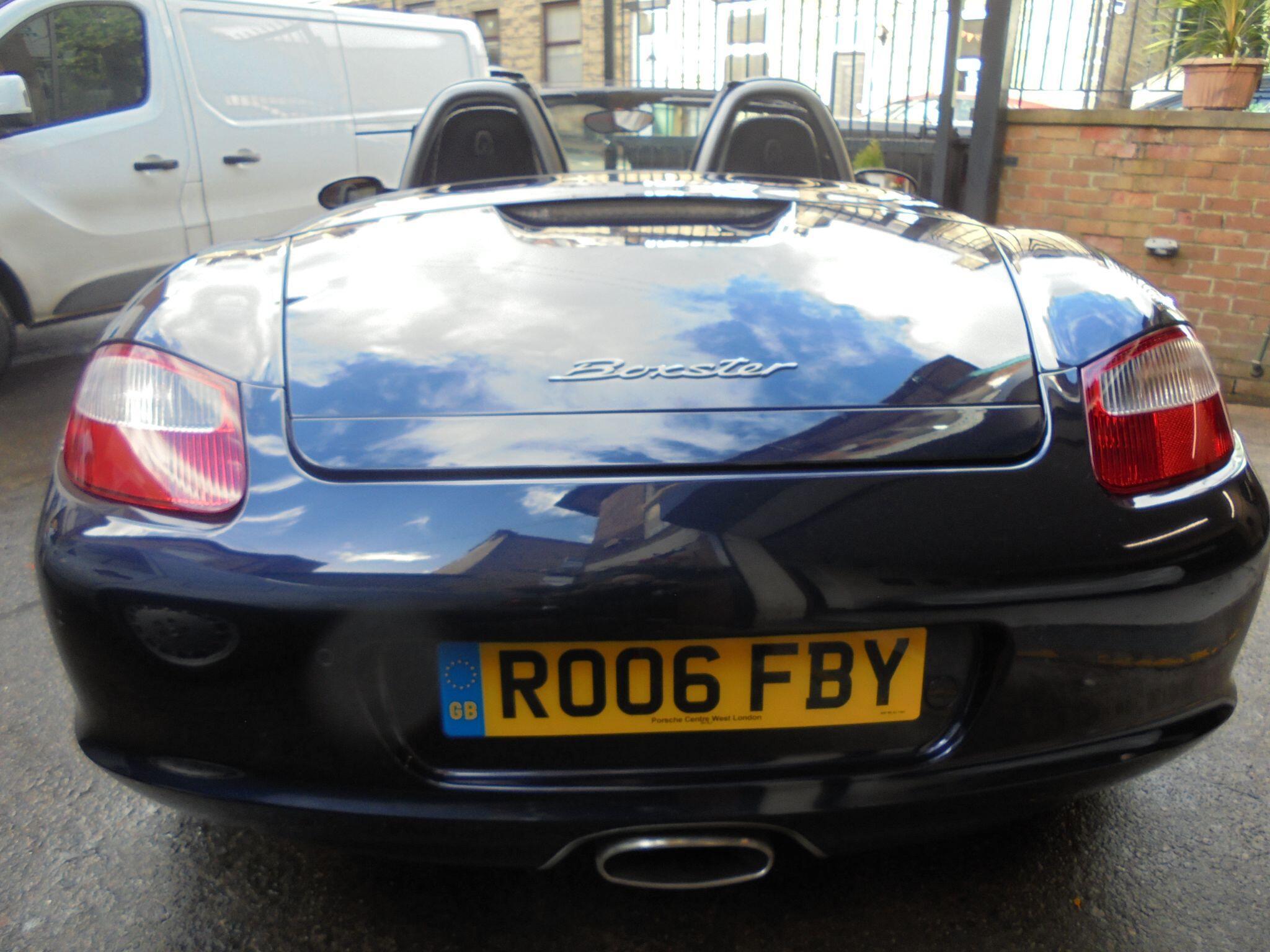 Porsche Boxster - Image 11