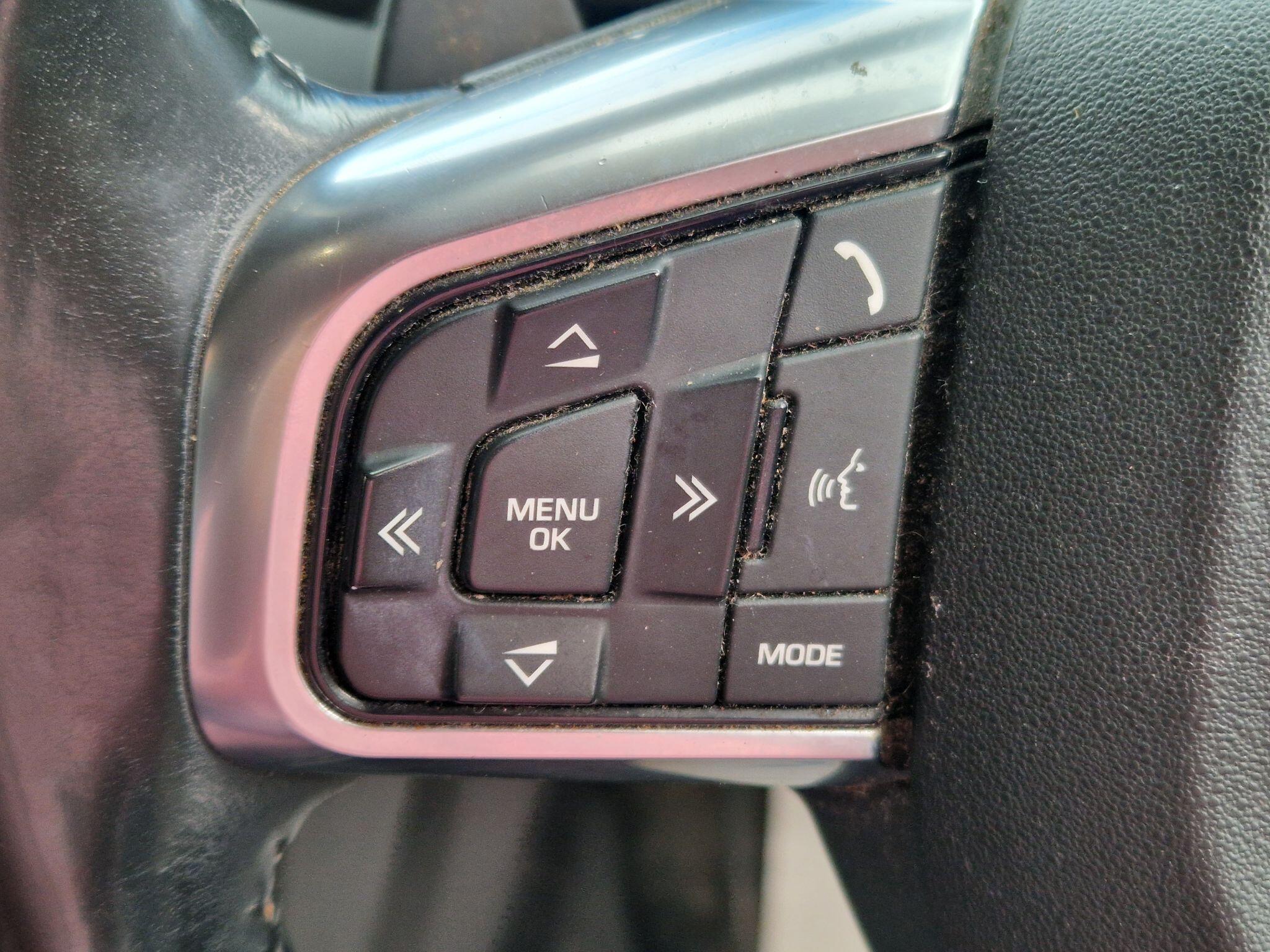 Land Rover DISCOVERY SPORT - Image 37