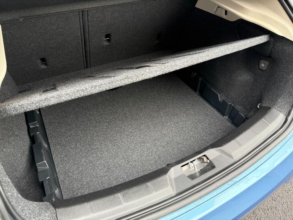 Volvo V40 - Image 76