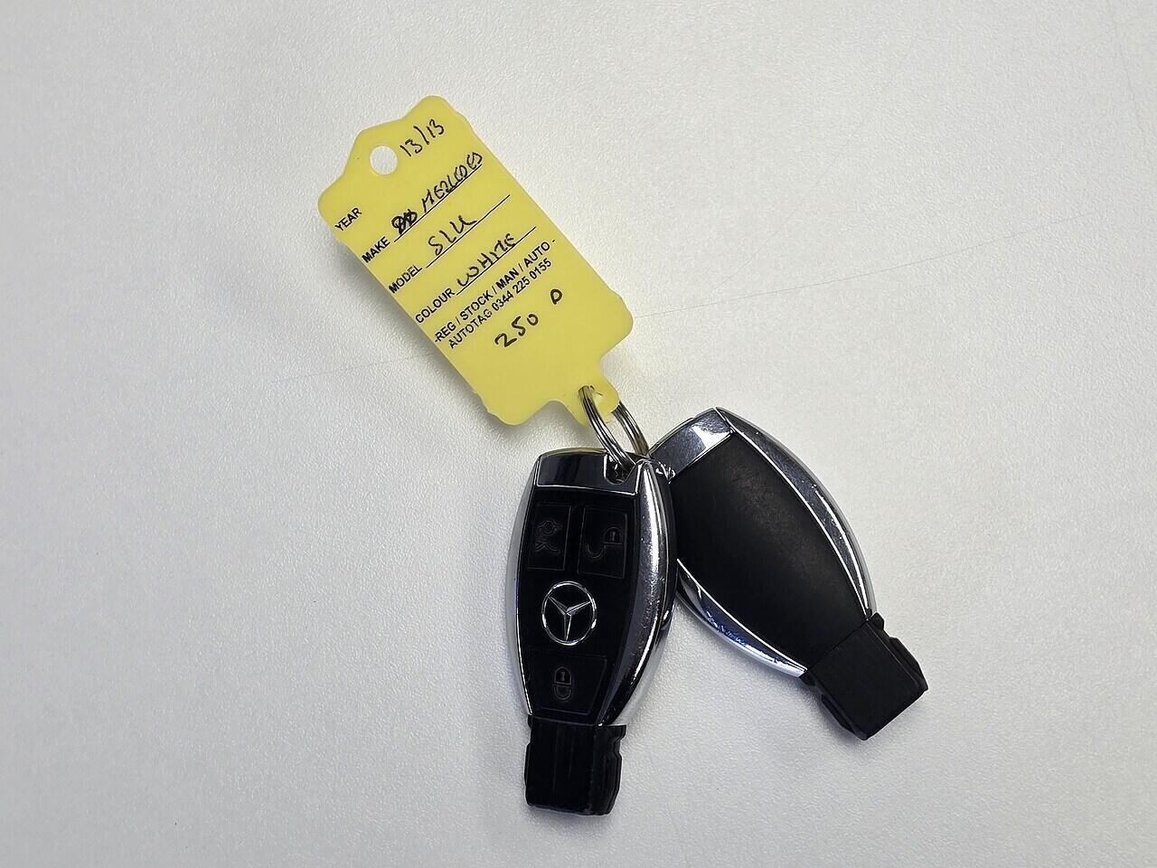 Mercedes SLK - Image 31