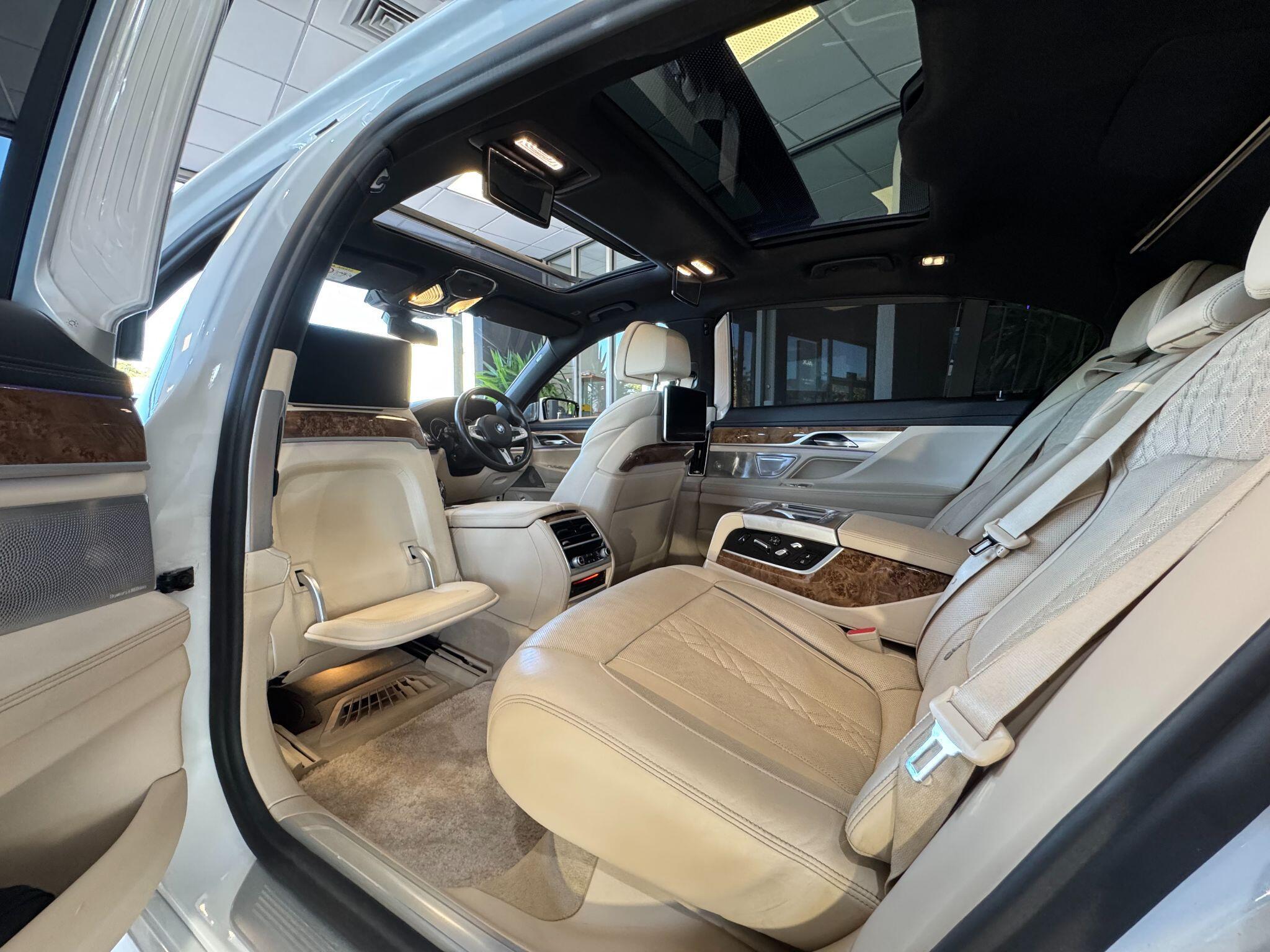 BMW 7 Series - Image 56