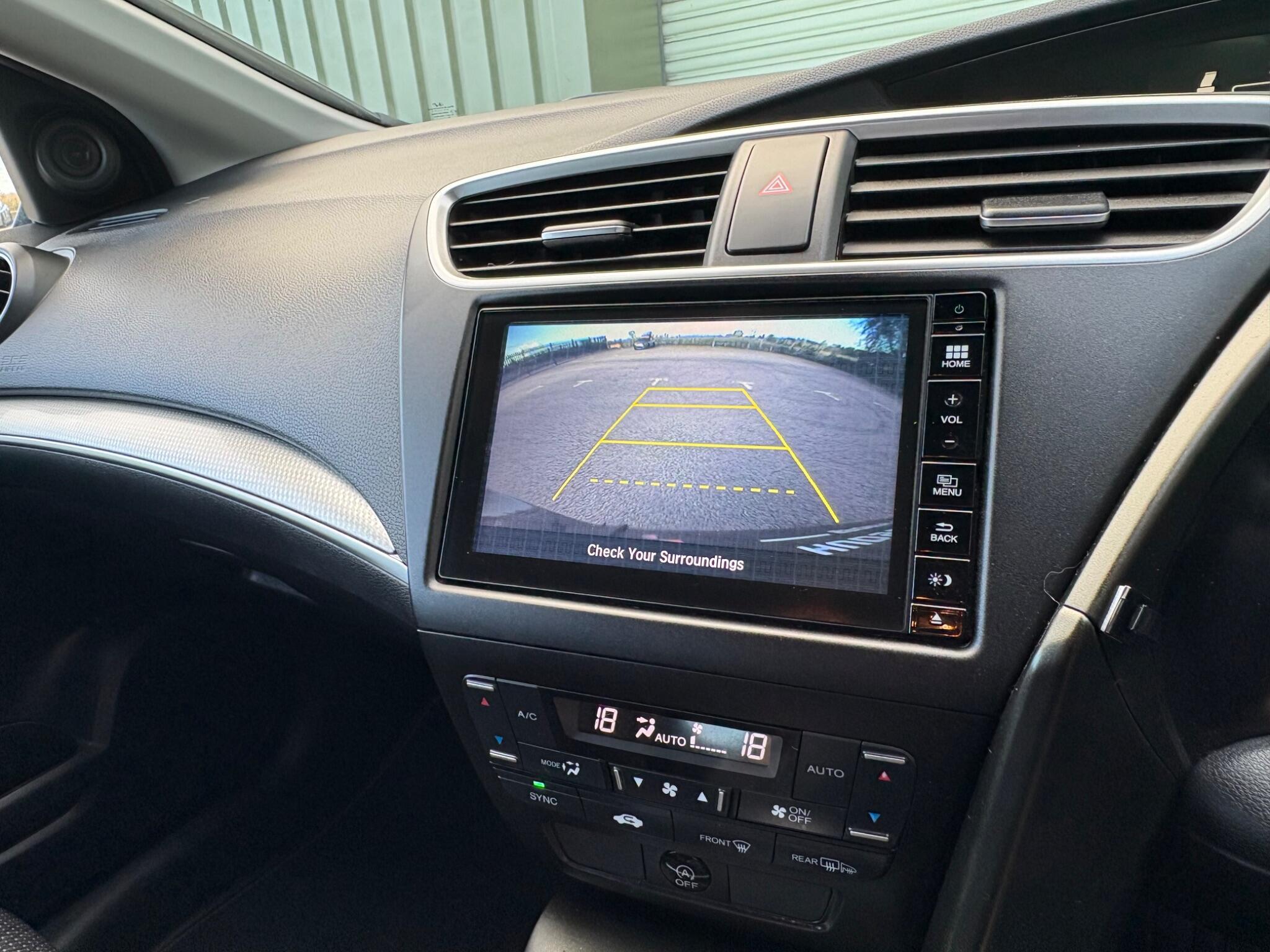 Honda Civic - Image 17