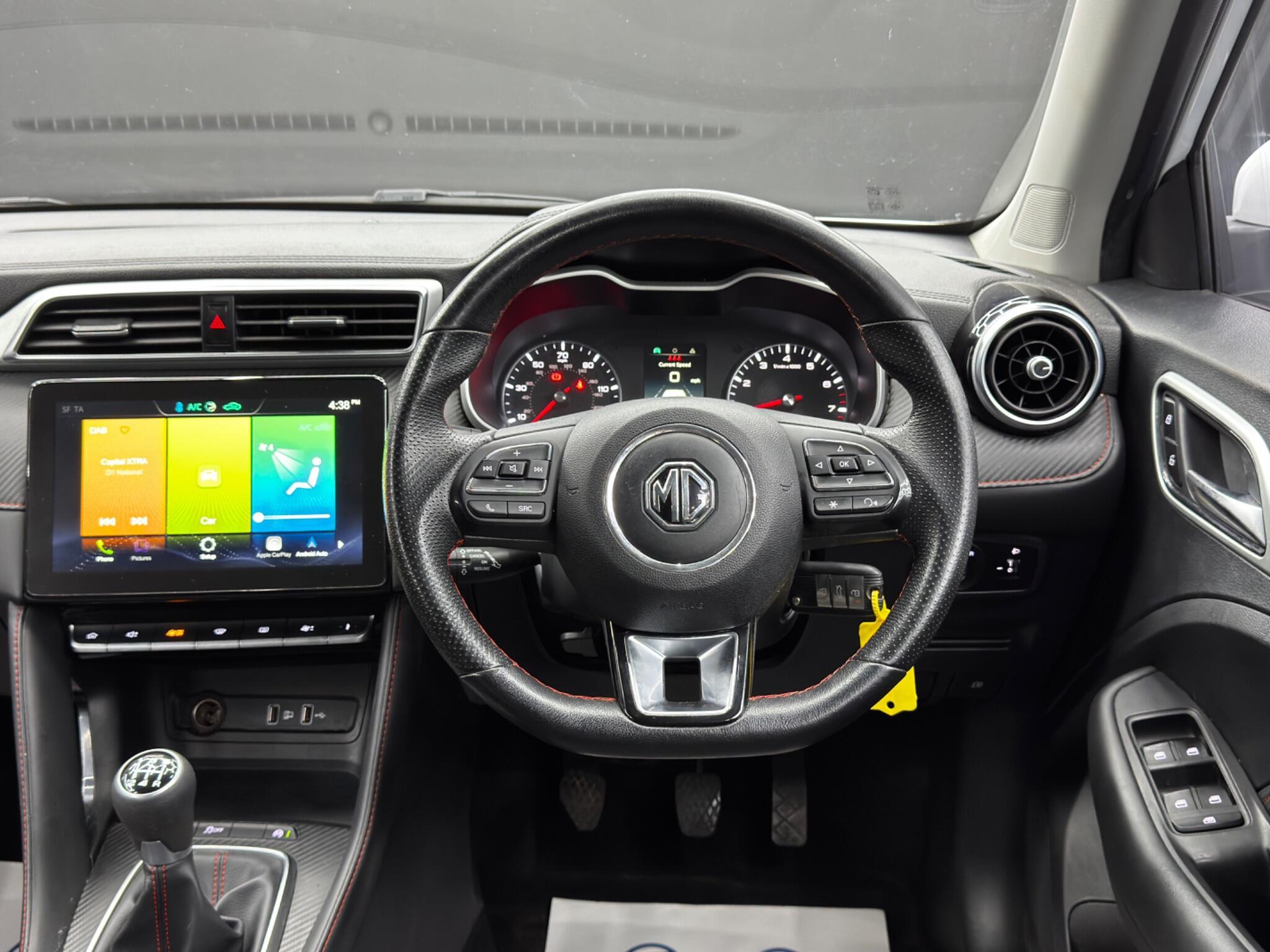 MG MG ZS - Image 18