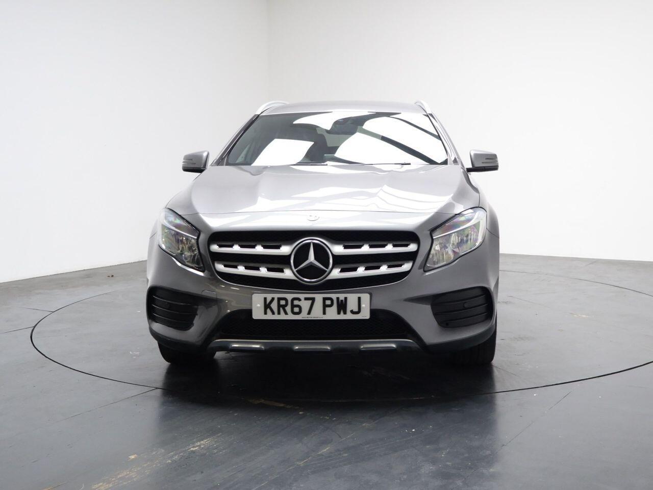 Mercedes-benz GLA - Image 5