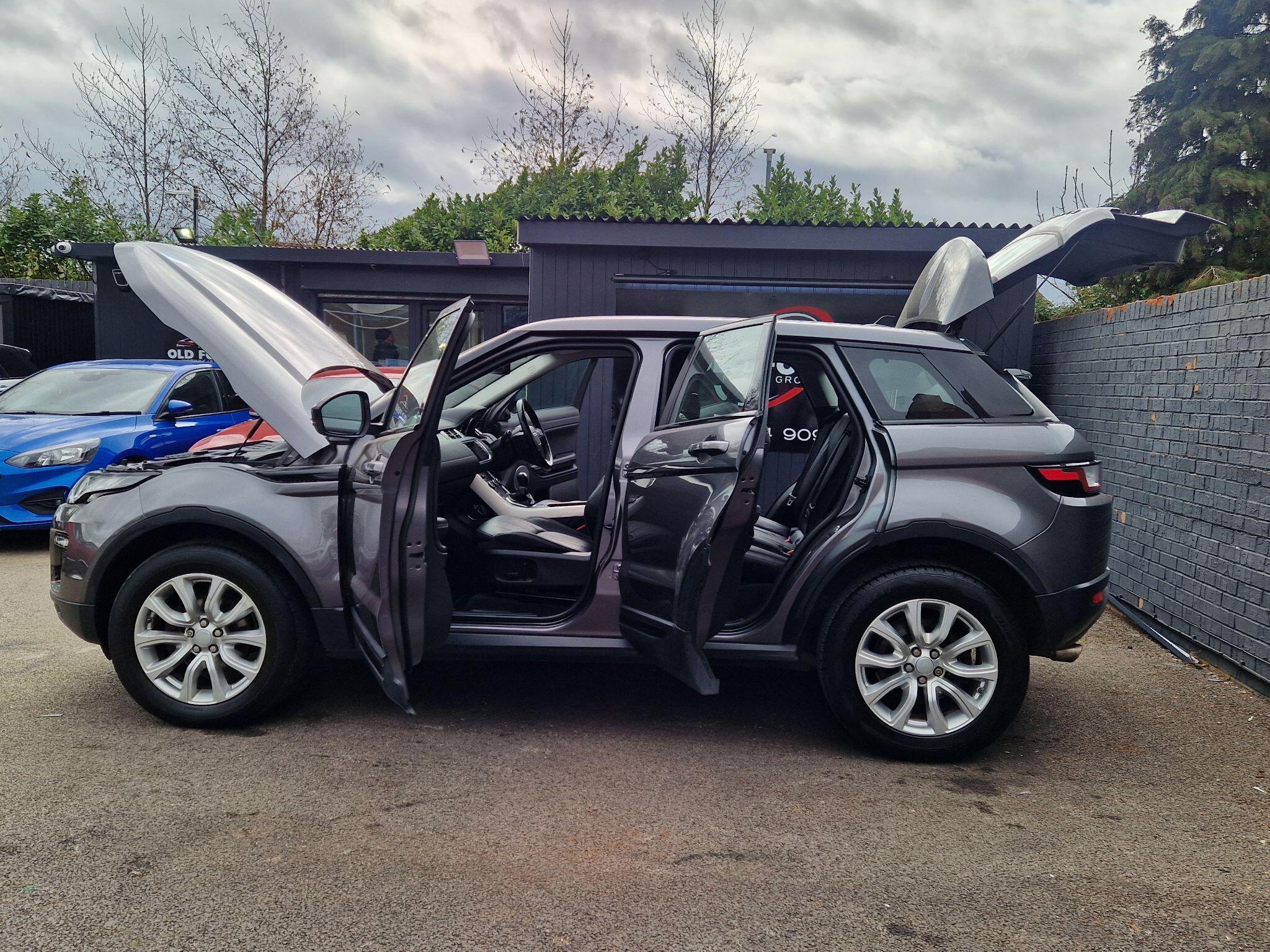 Land Rover Range Rover Evoque - Image 17