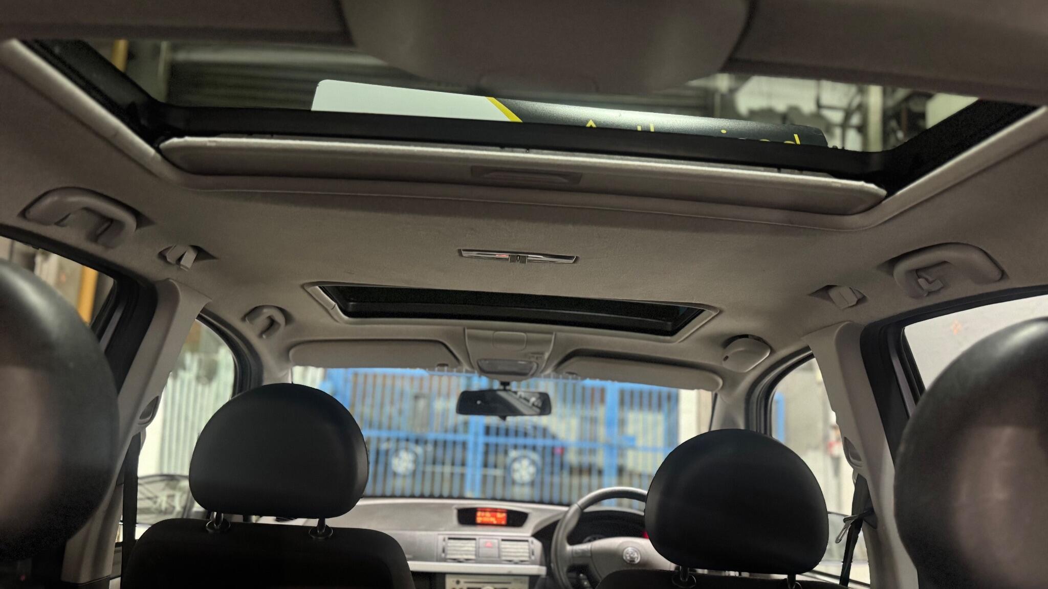 Vauxhall Meriva - Image 32