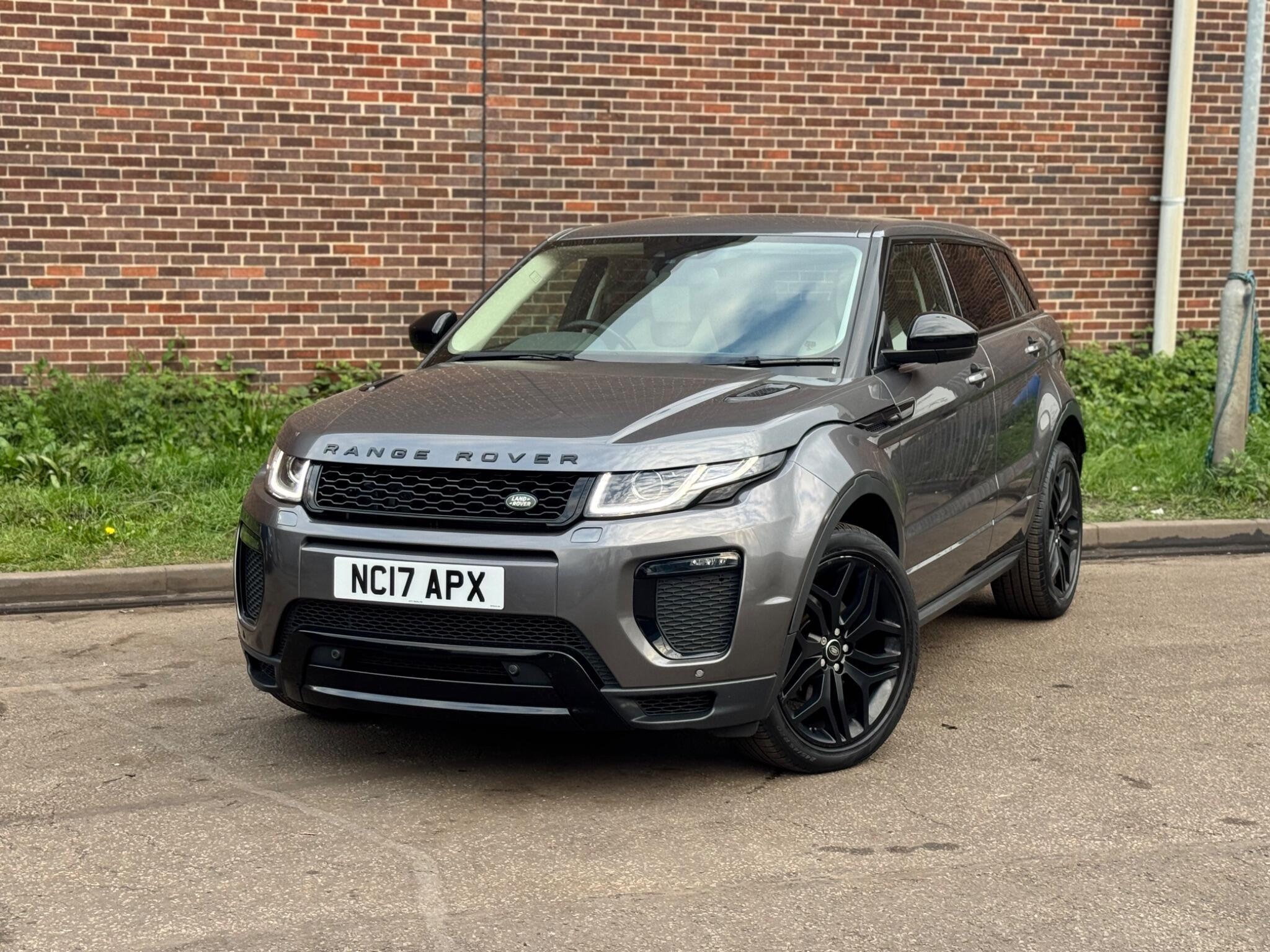 Land Rover Range Rover Evoque - Image 9
