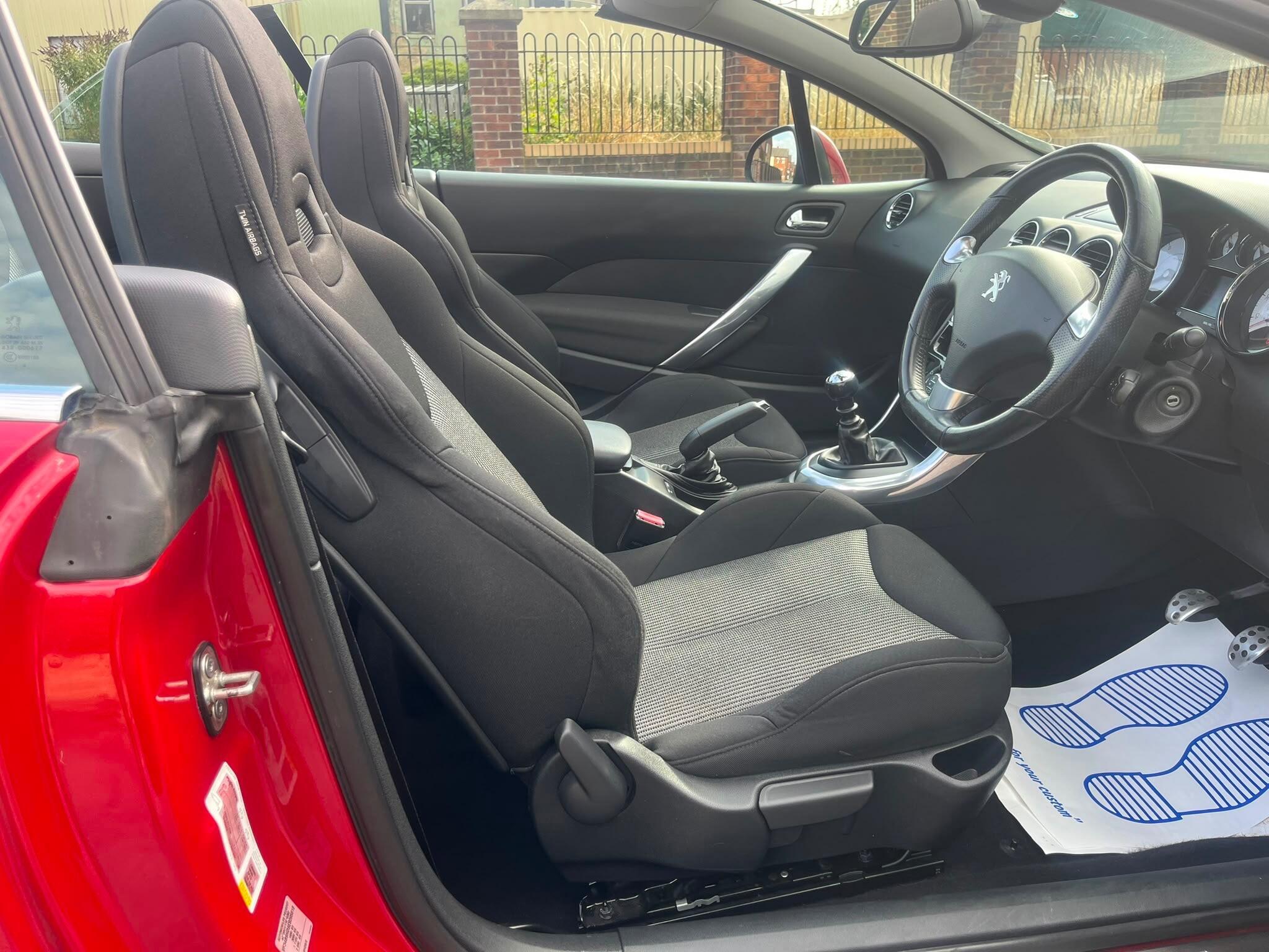 Peugeot 308 CC - Image 18