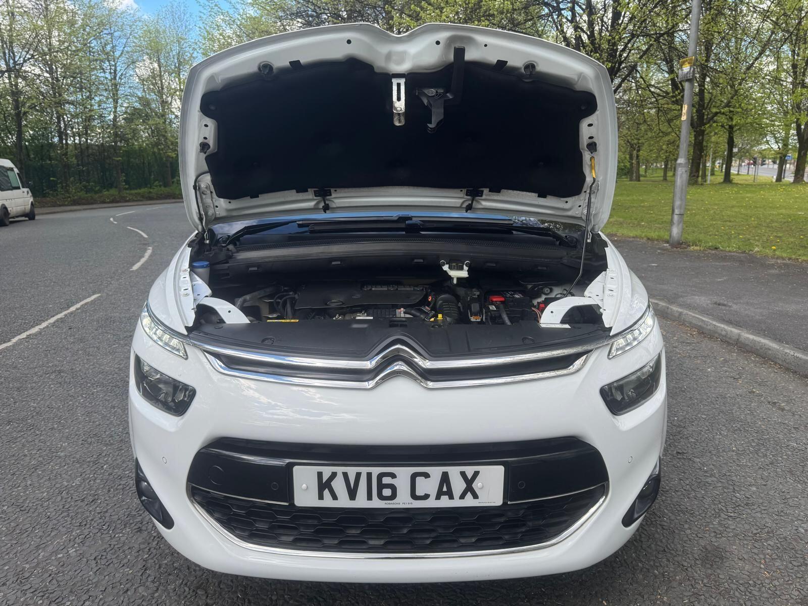 Citroen C4 Picasso - Image 12