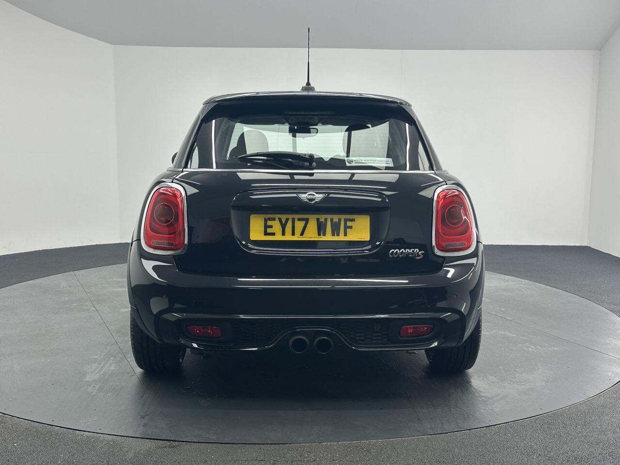 MINI Hatch - Image 13