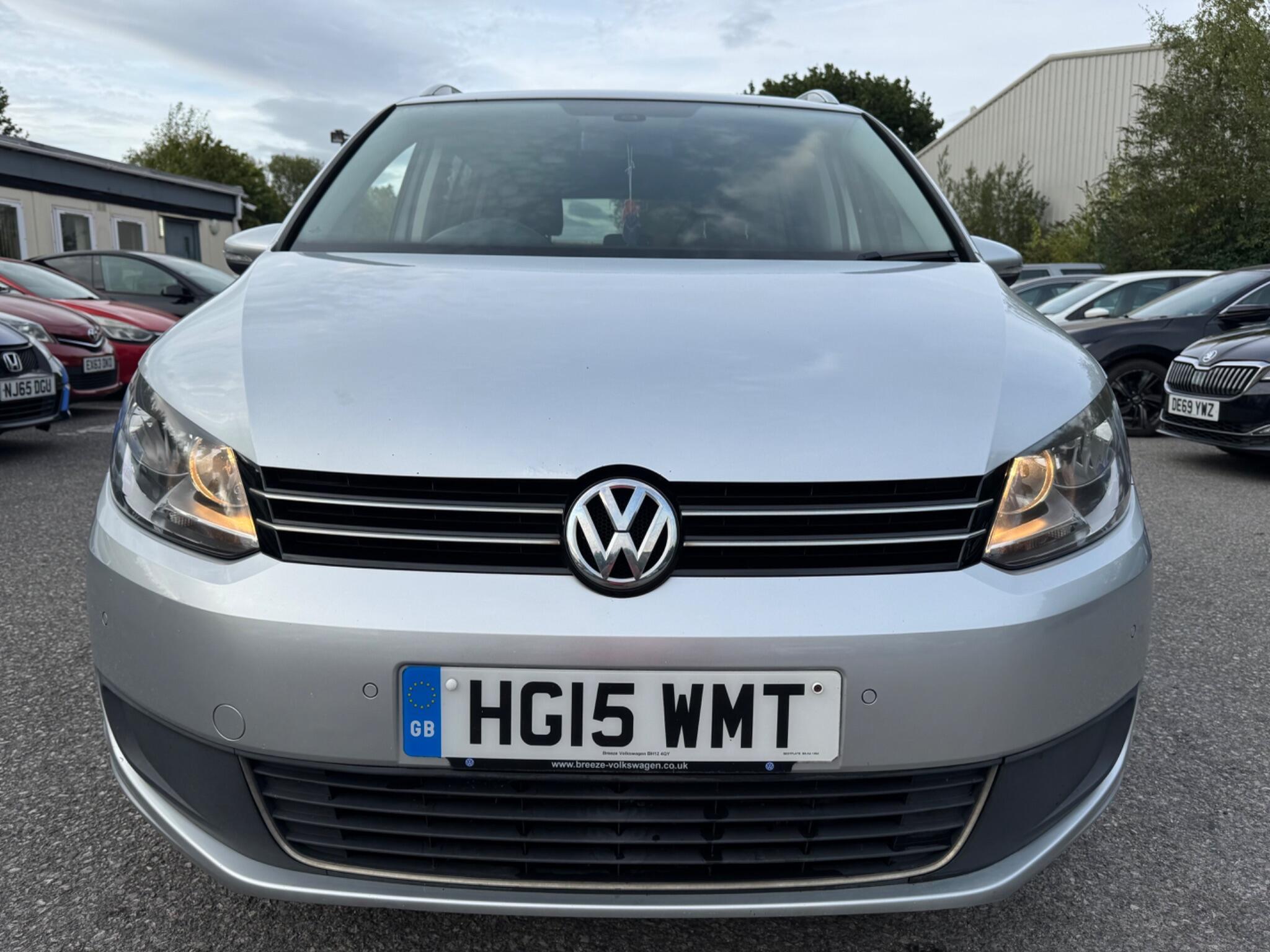 Volkswagen Touran - Image 4