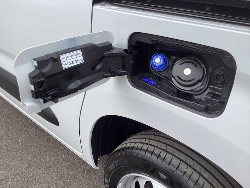 Fiat Doblo - Image 13