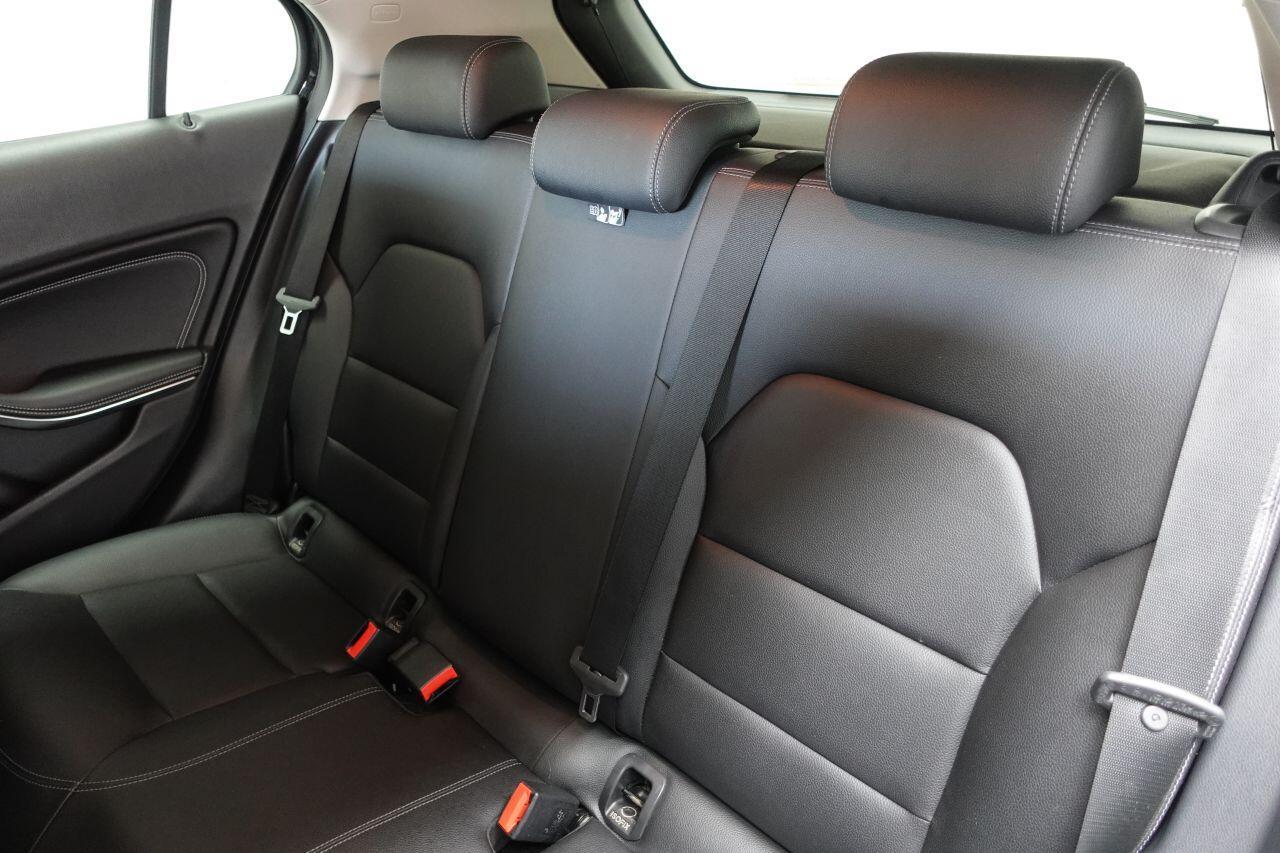 Mercedes-benz GLA - Image 20