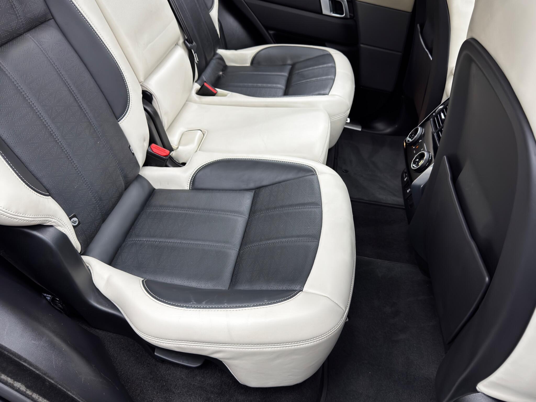 Land Rover RANGE ROVER SPORT - Image 17