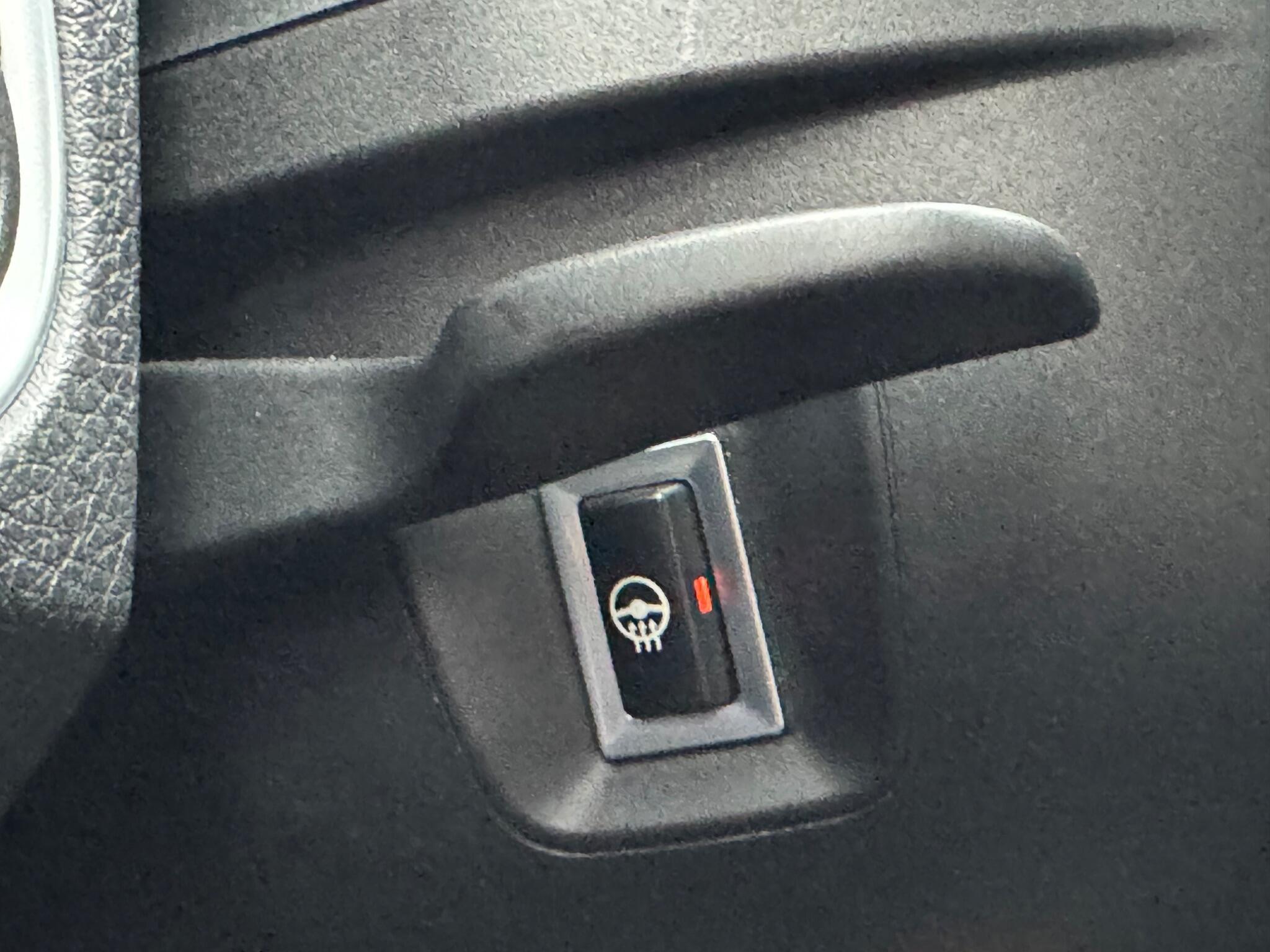 BMW 3 Series - Image 55