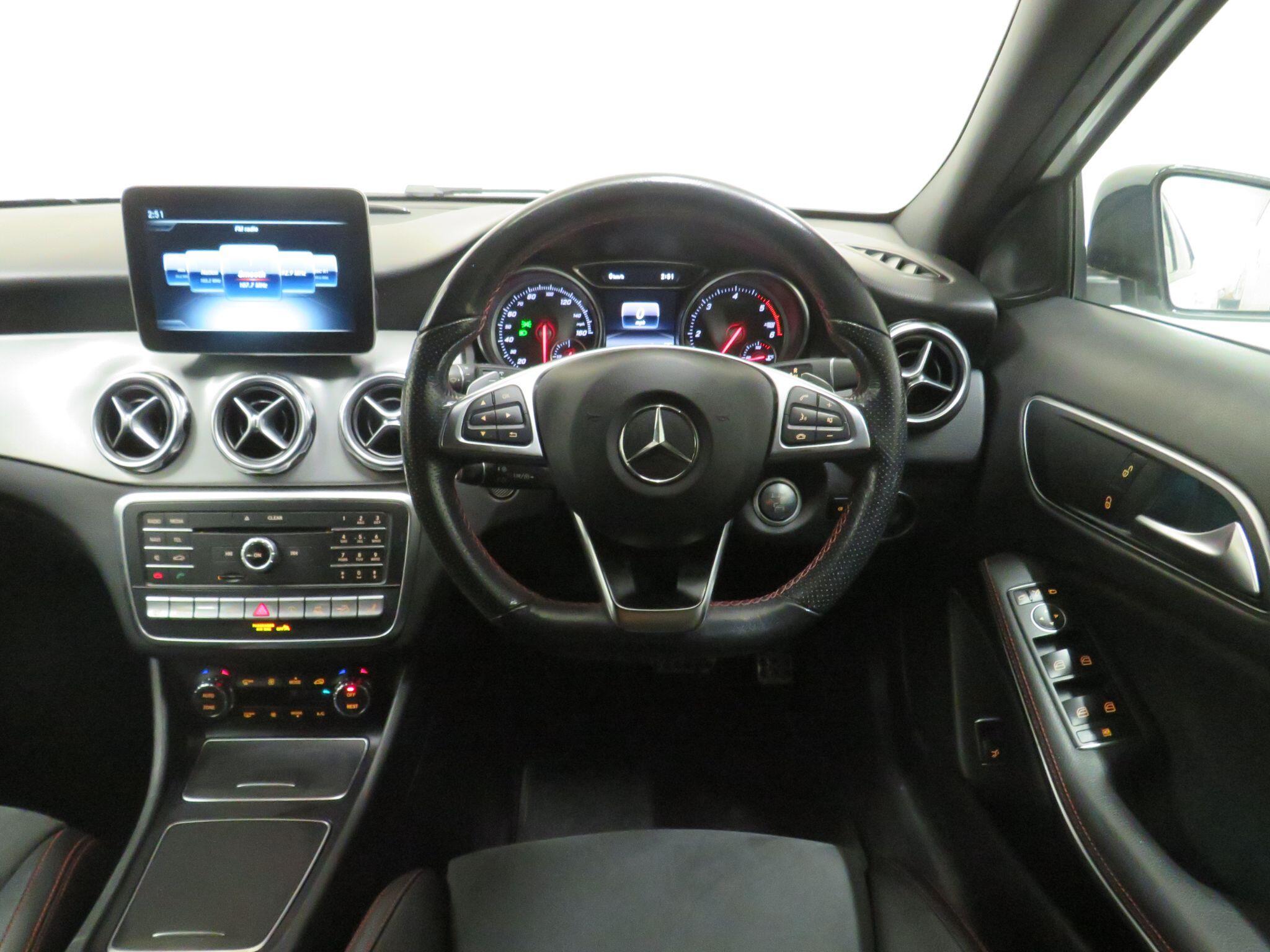 Mercedes GLA - Image 13