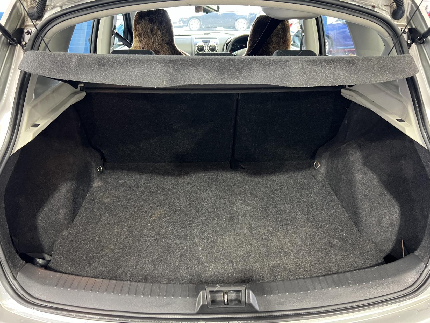 Nissan Qashqai - Image 14