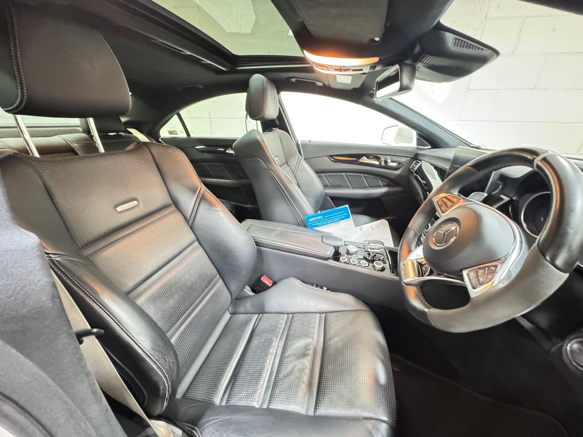 Mercedes CLS - Image 7