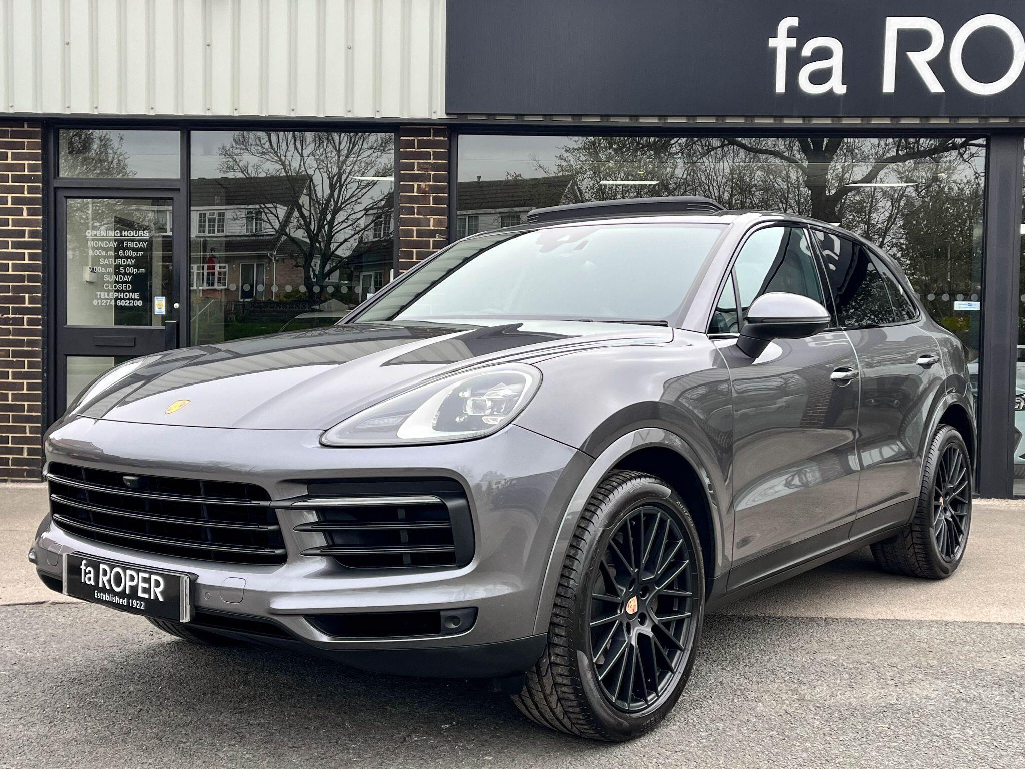 Porsche Cayenne - Image 23
