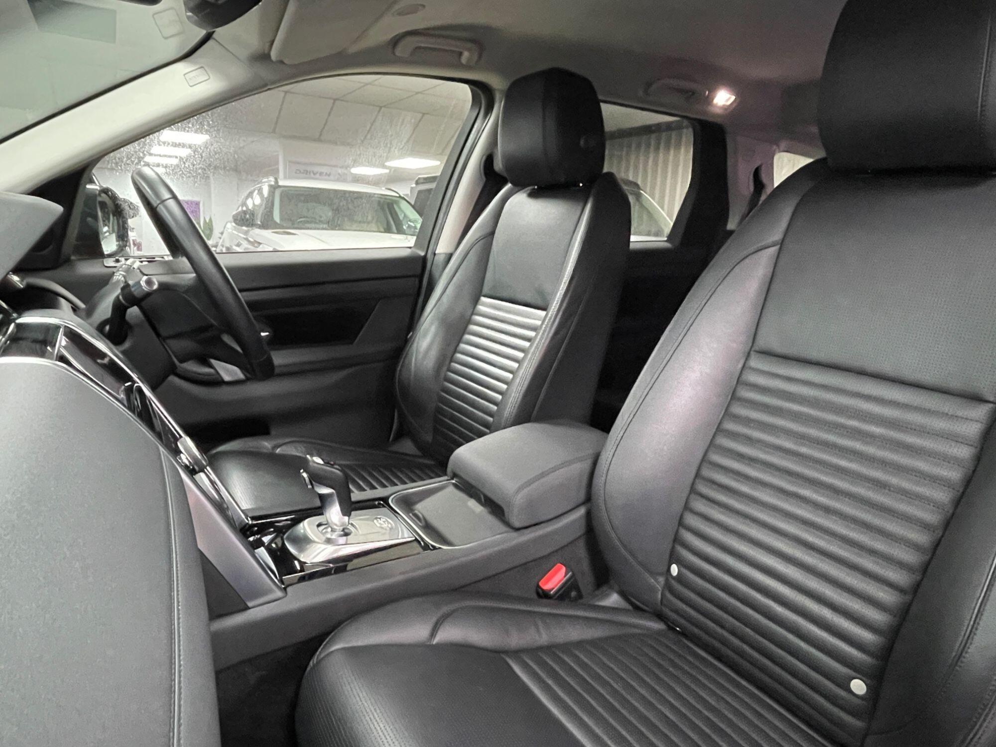 Land Rover DISCOVERY SPORT - Image 34