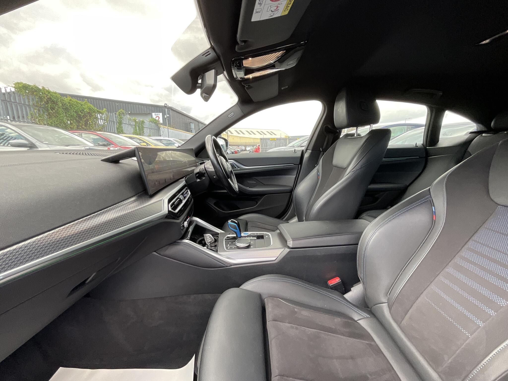 BMW I4 - Image 18