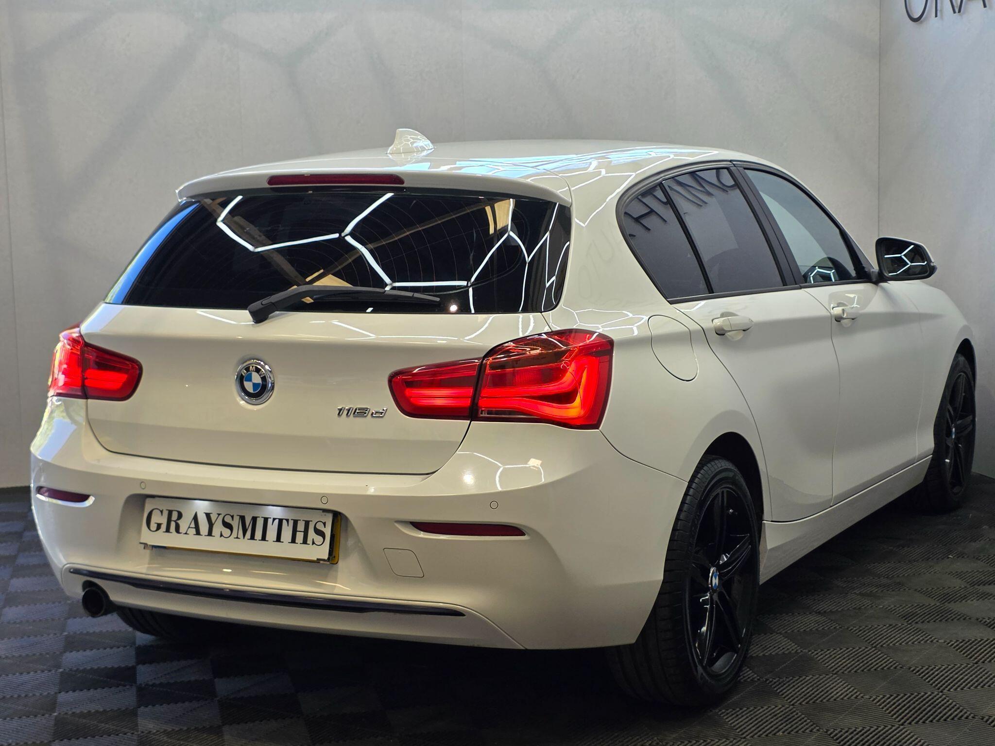 BMW 1 Series - Image 9