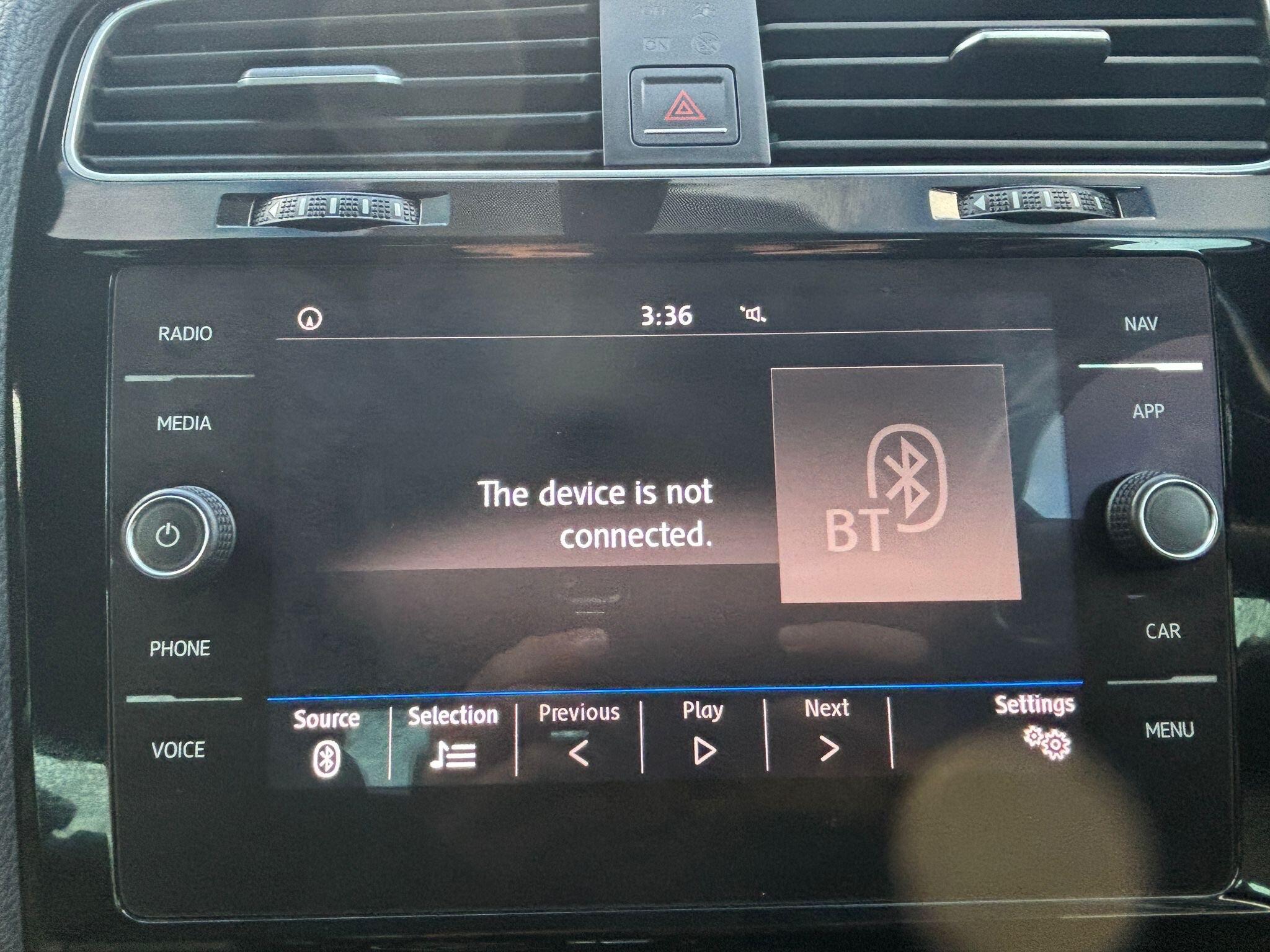 Volkswagen Golf - Image 53