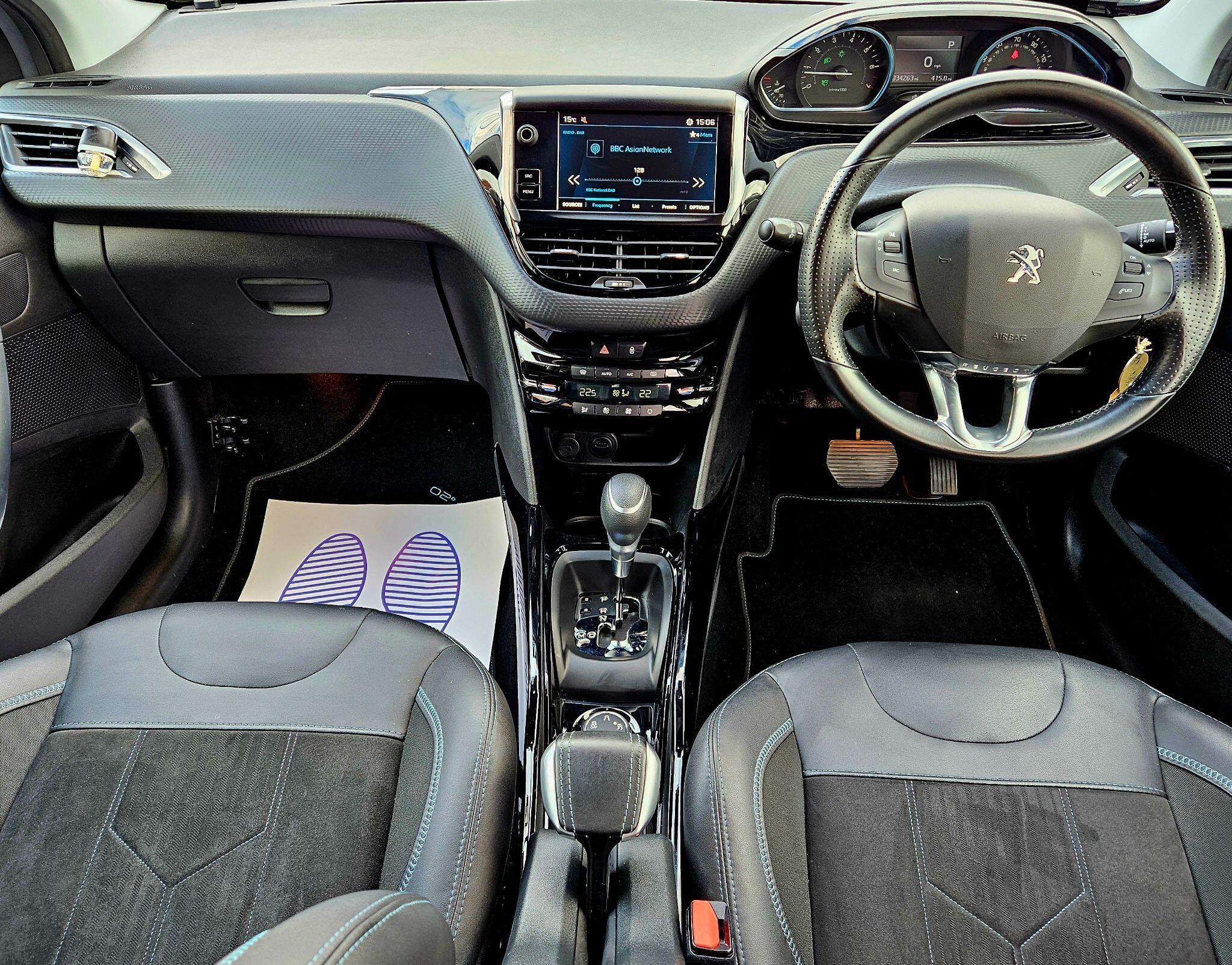 Peugeot 2008 - Image 33