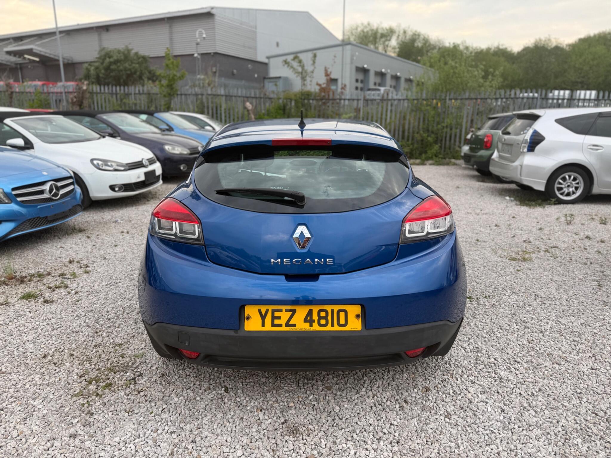 Renault Megane - Image 7