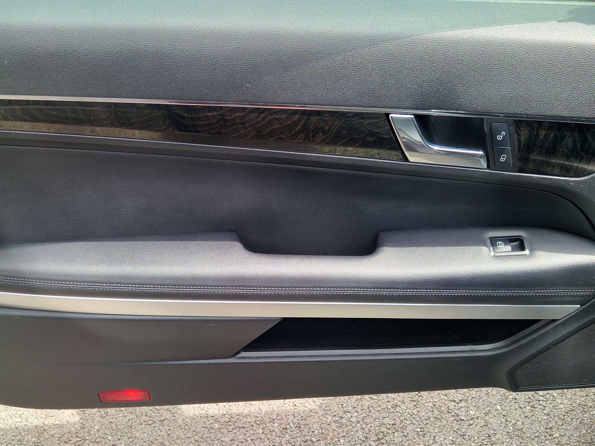 Mercedes E Class - Image 40