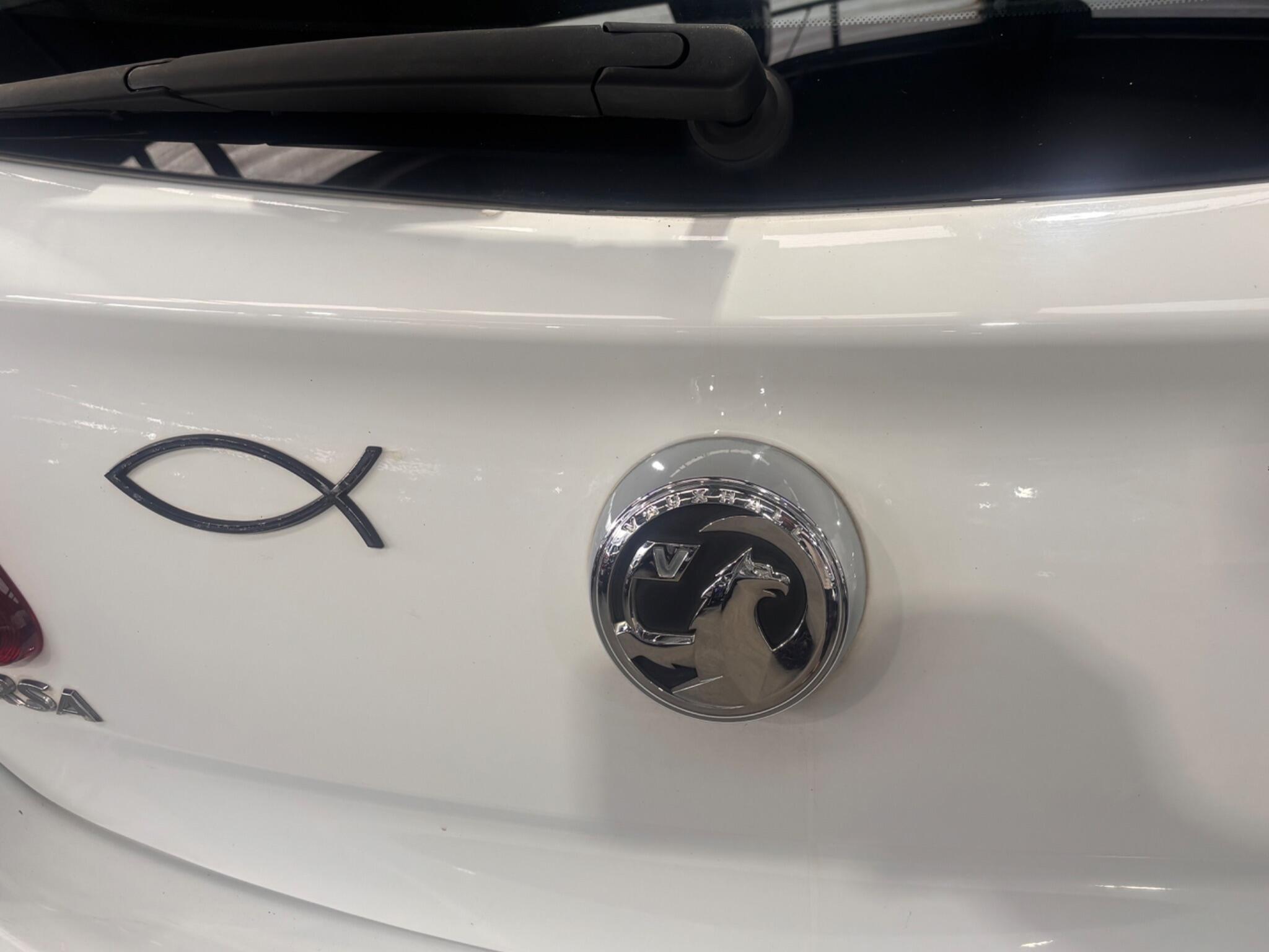 Vauxhall Corsa - Image 10
