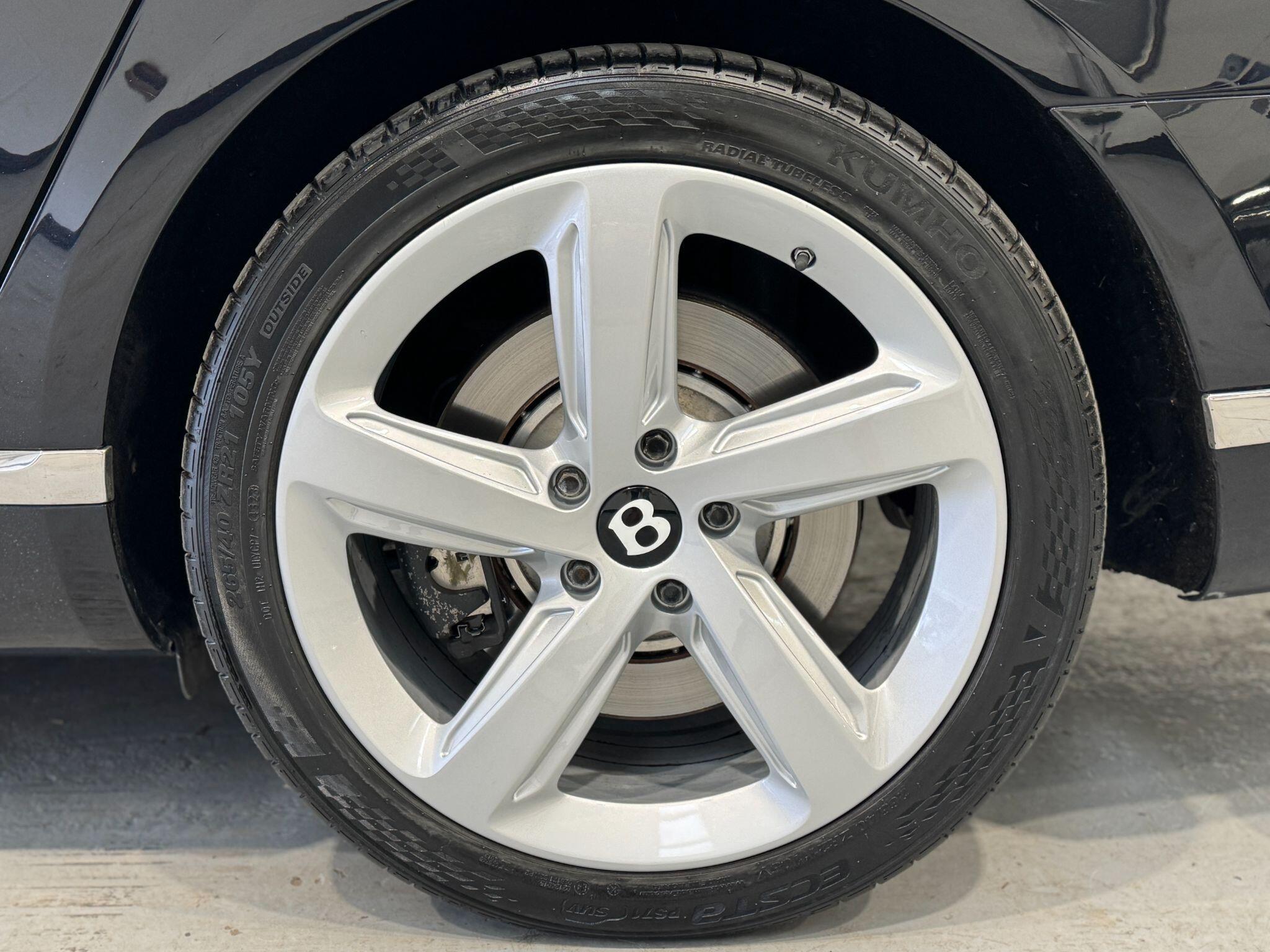 Bentley Mulsanne - Image 25