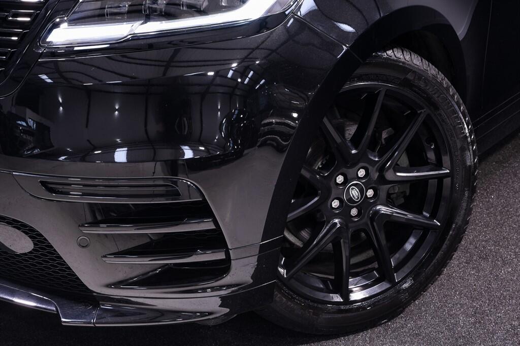 Land Rover Range Rover Velar - Image 11