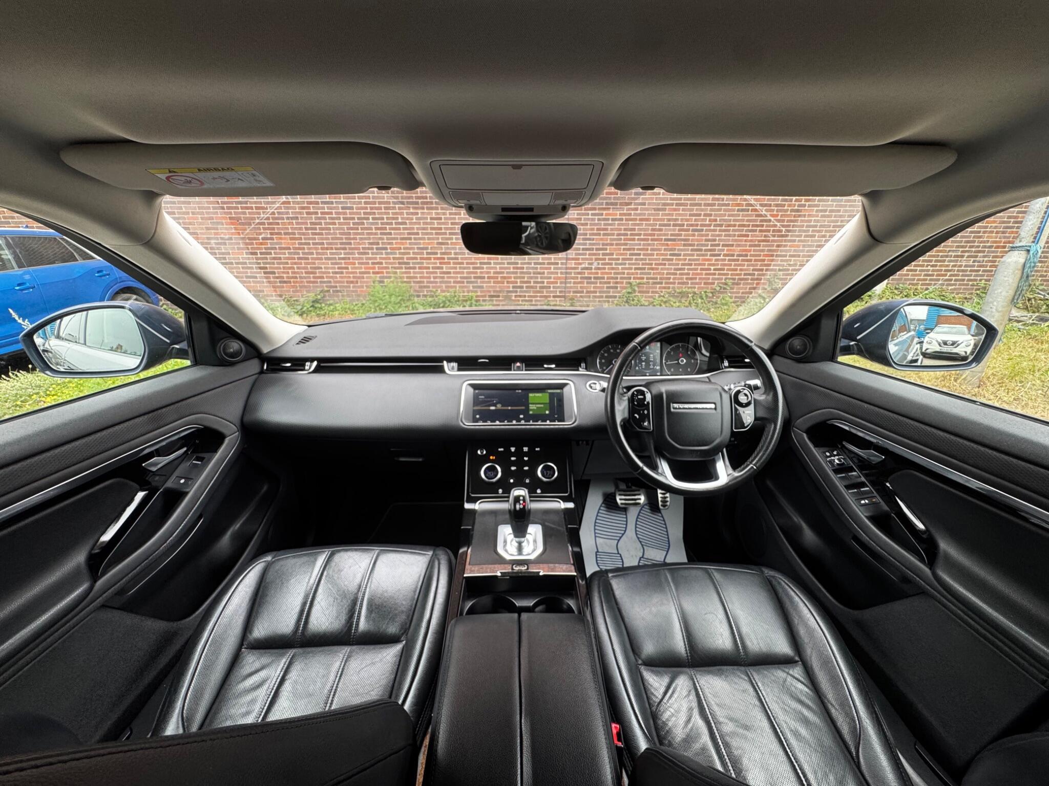 Land Rover Range Rover Evoque - Image 3