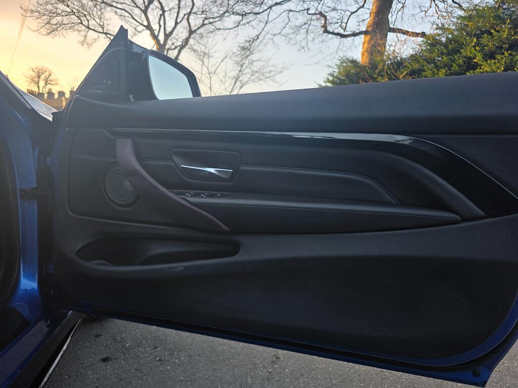 BMW 4 Series - Image 24