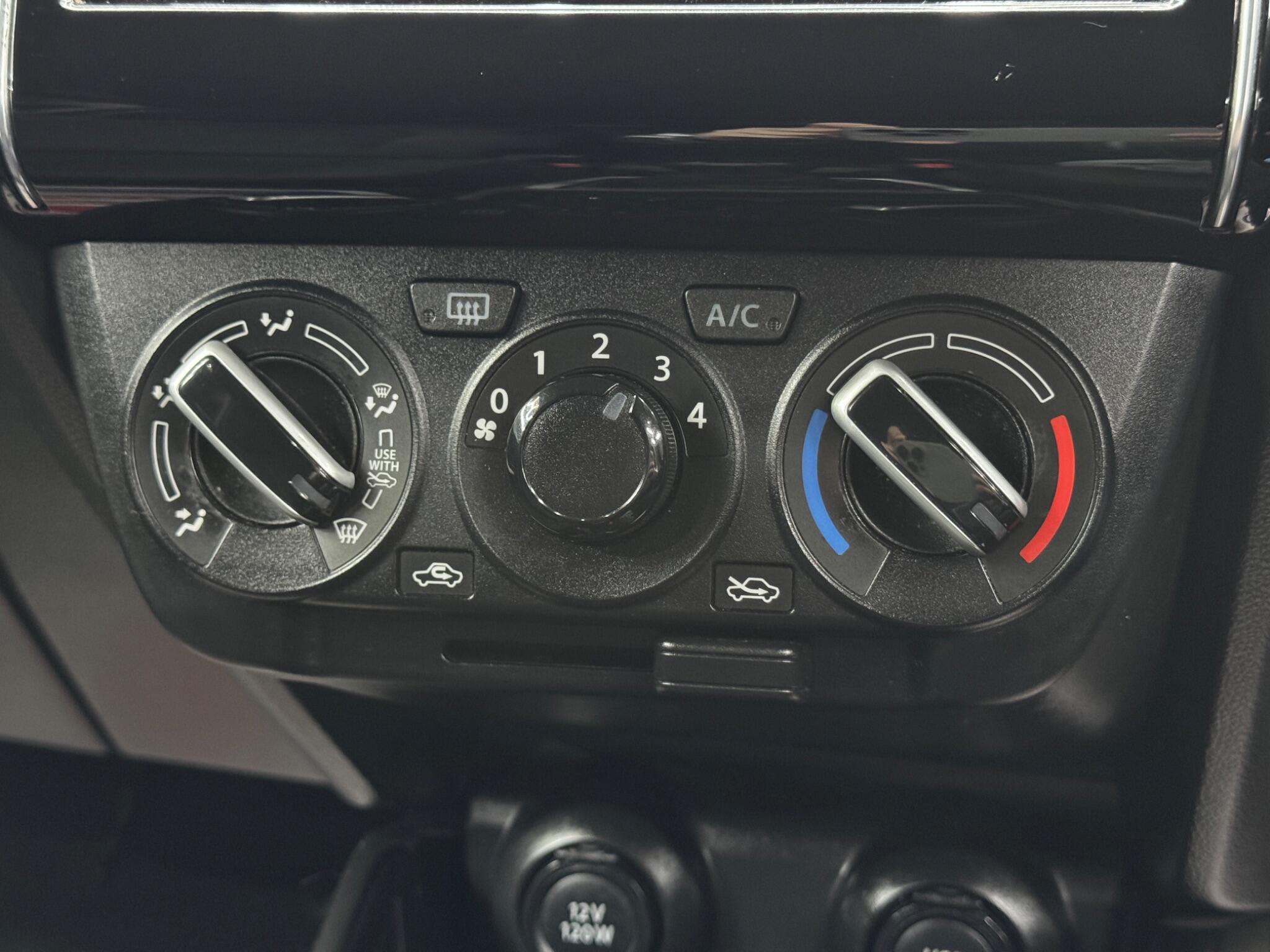 Suzuki Swift - Image 24