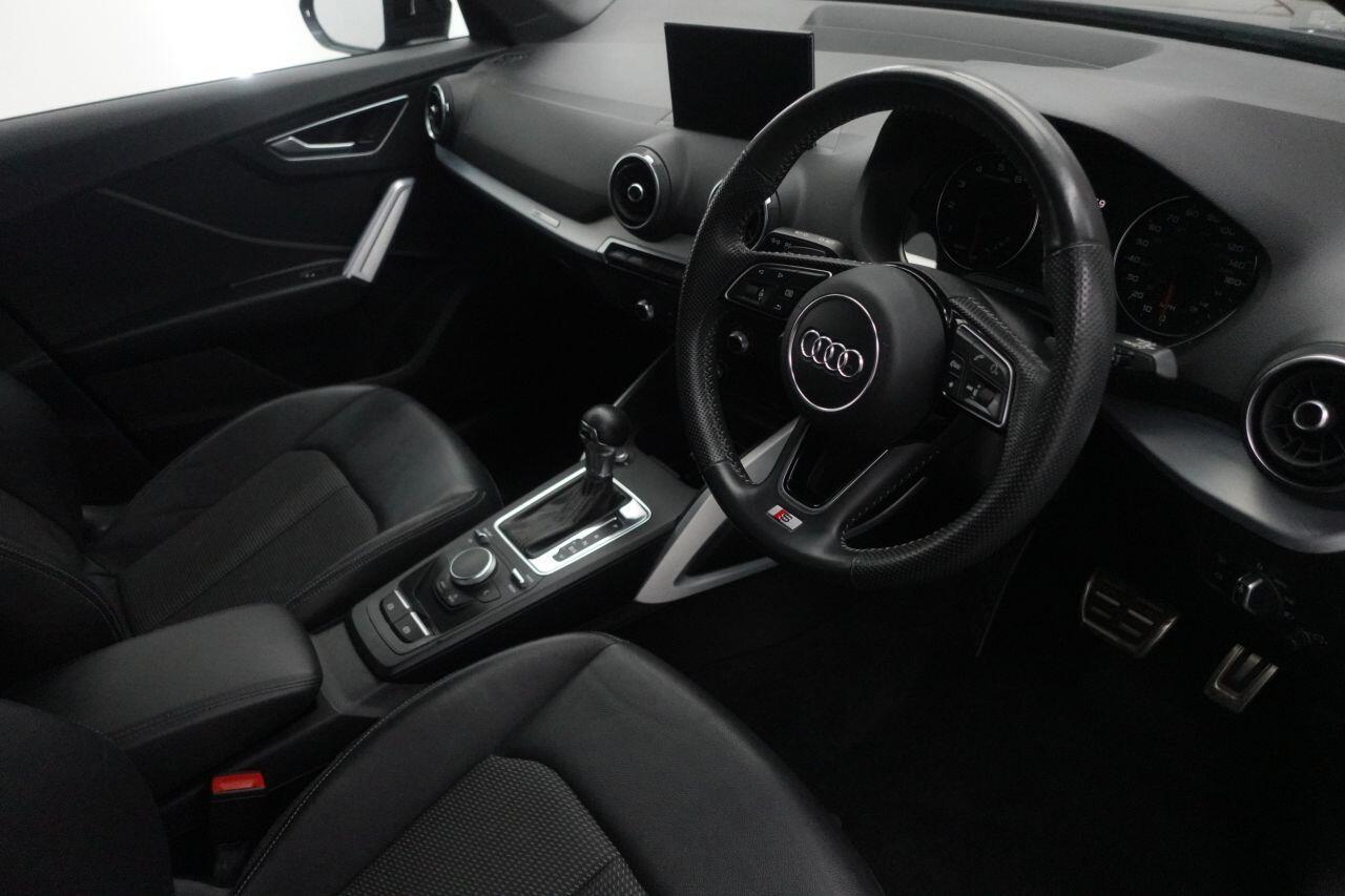 Audi Q2 - Image 11