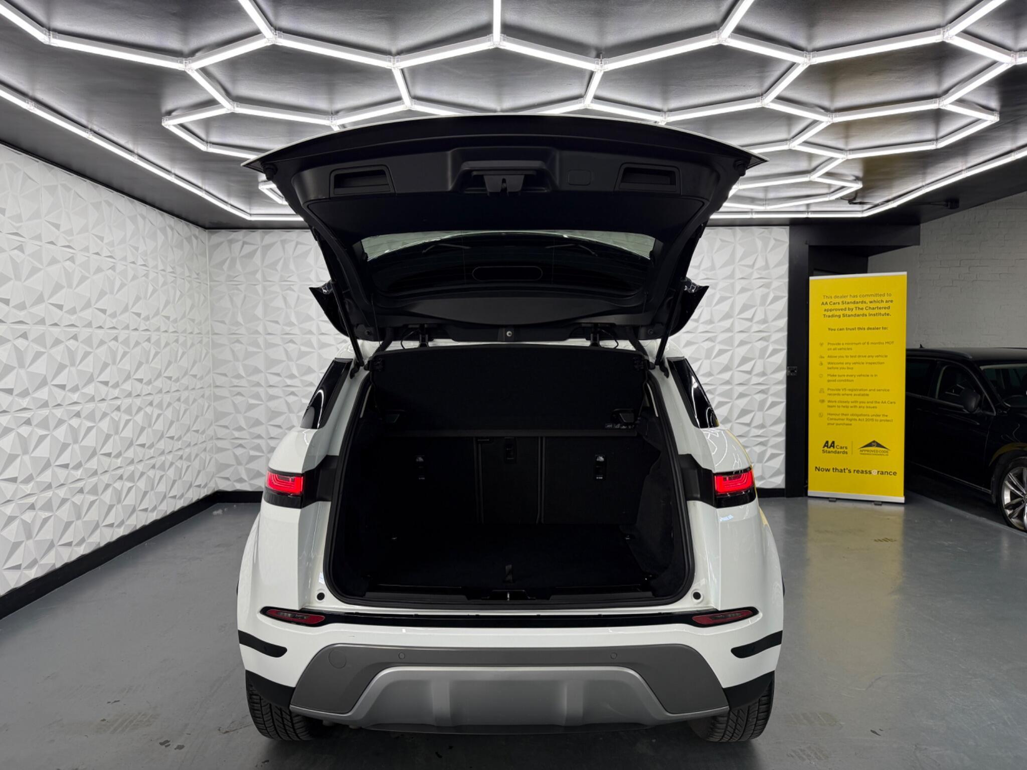 Land Rover Range Rover Evoque - Image 26