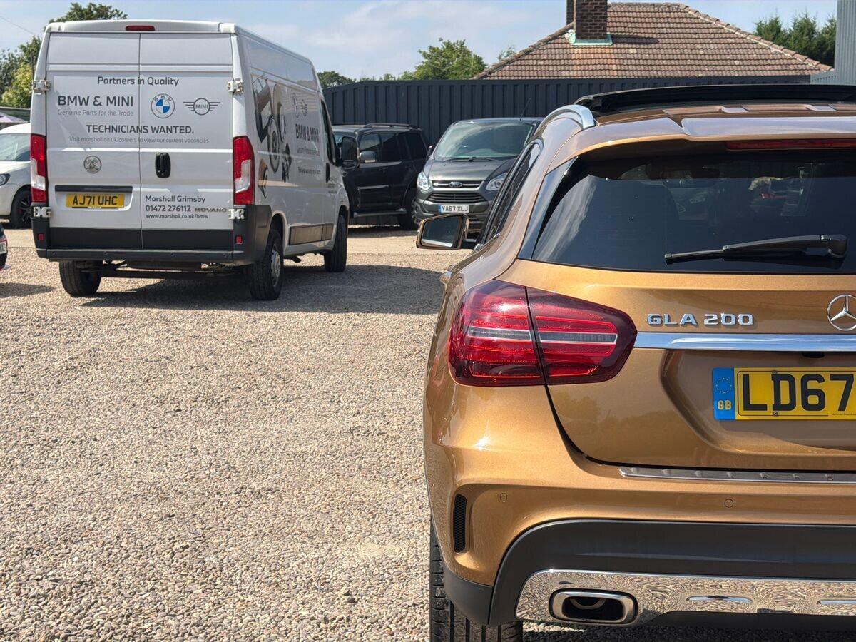 Mercedes GLA - Image 14