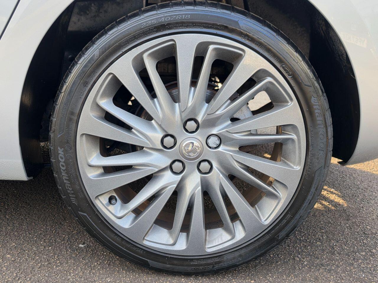 Vauxhall Astra - Image 12