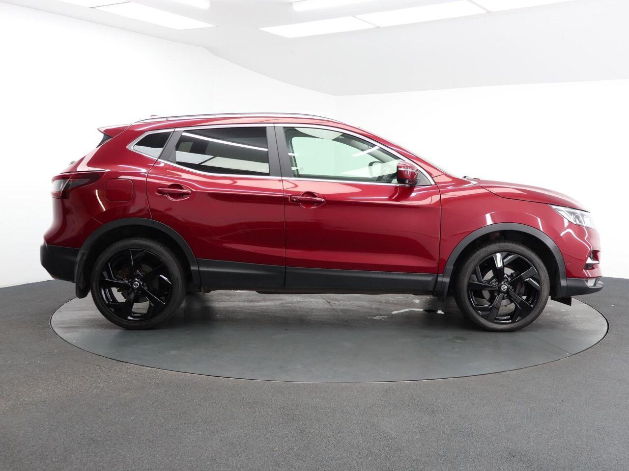Nissan Qashqai - Image 14