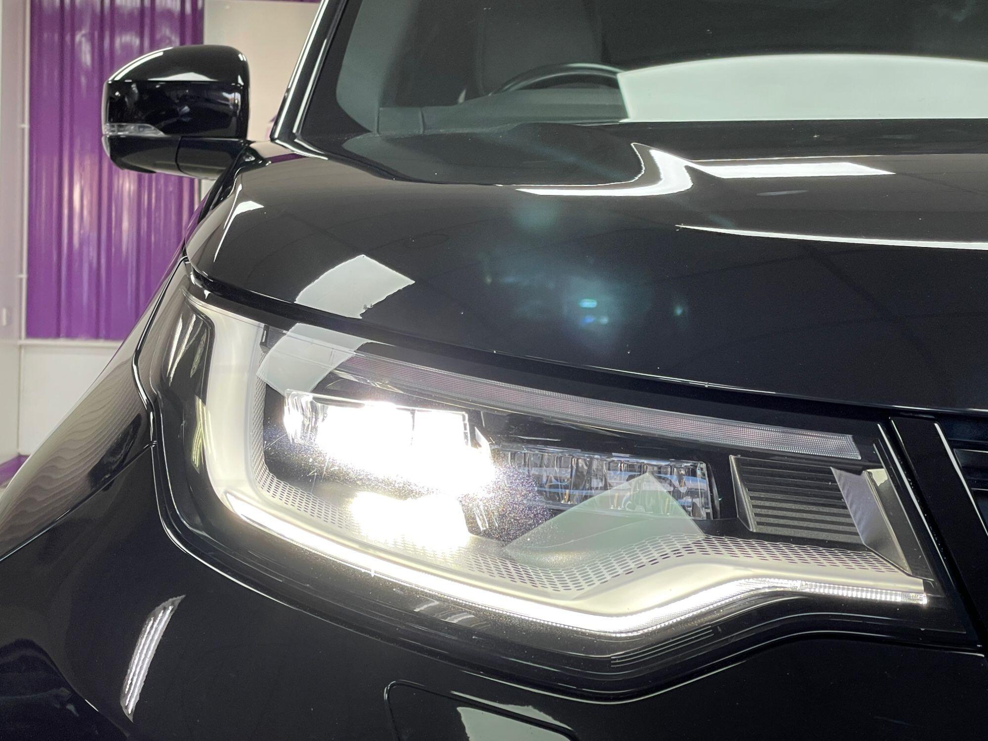 Land Rover Discovery - Image 7