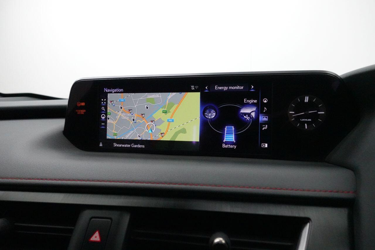 Lexus UX - Image 3