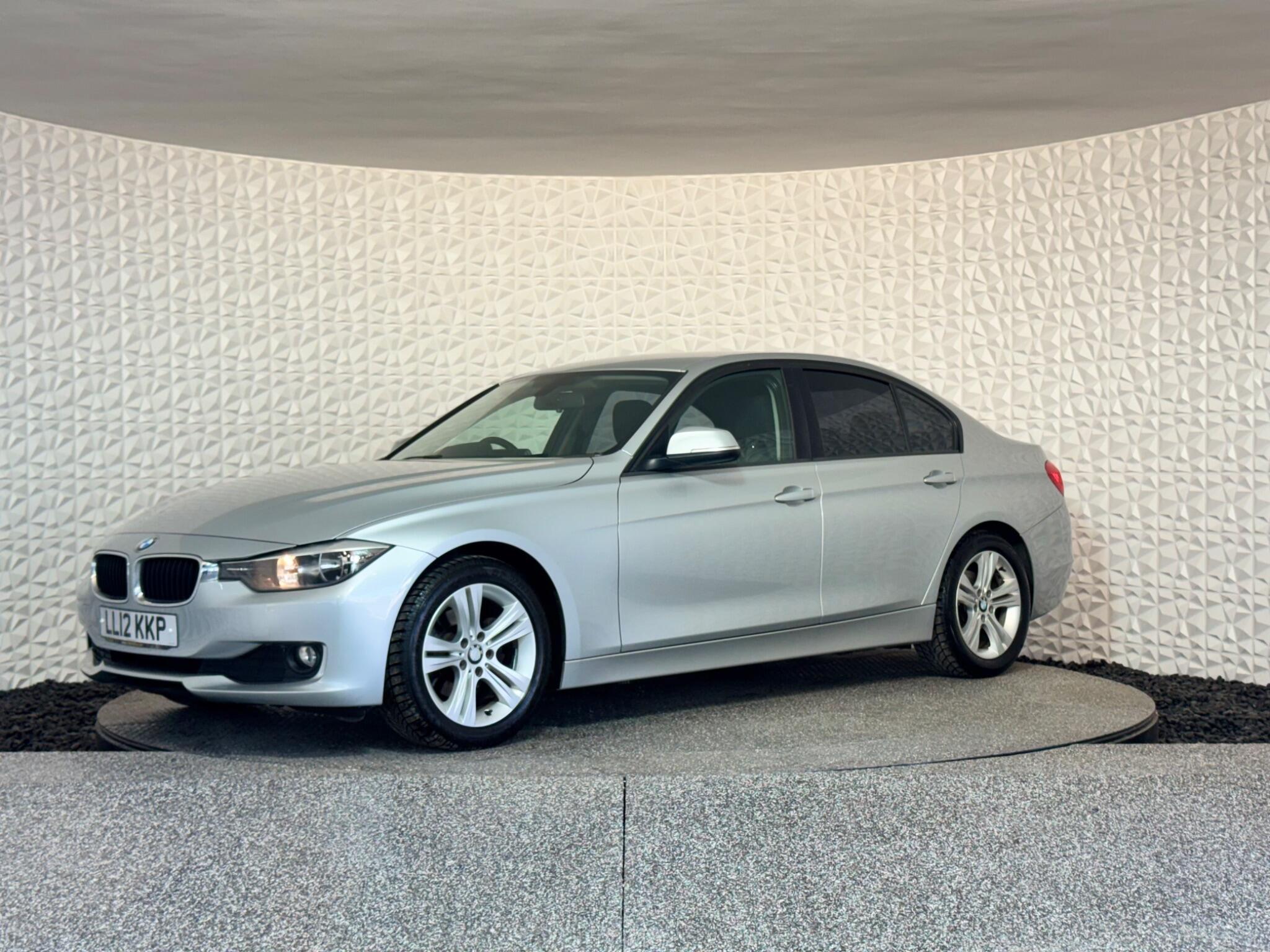 BMW 3 Series - Image 19