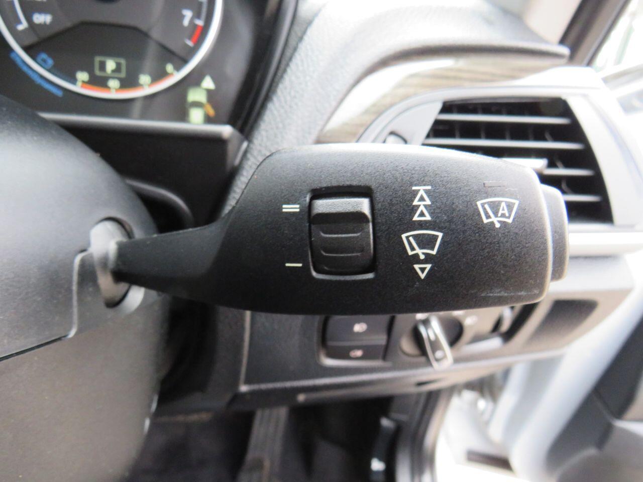 BMW 1 Series - Image 22