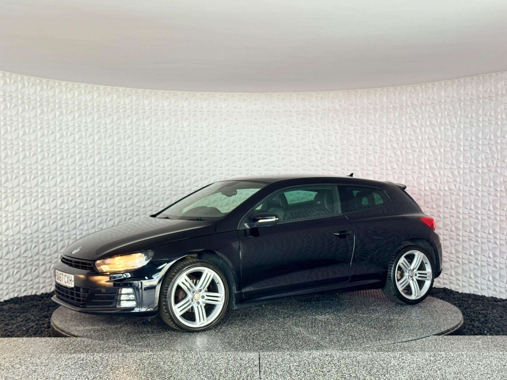 Volkswagen Scirocco - Image 19