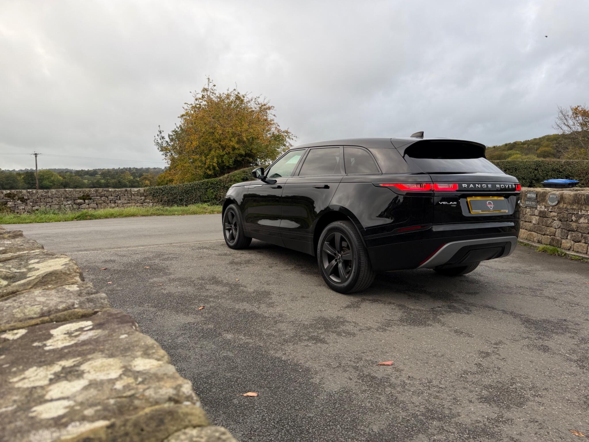 Land Rover Range Rover Velar - Image 9